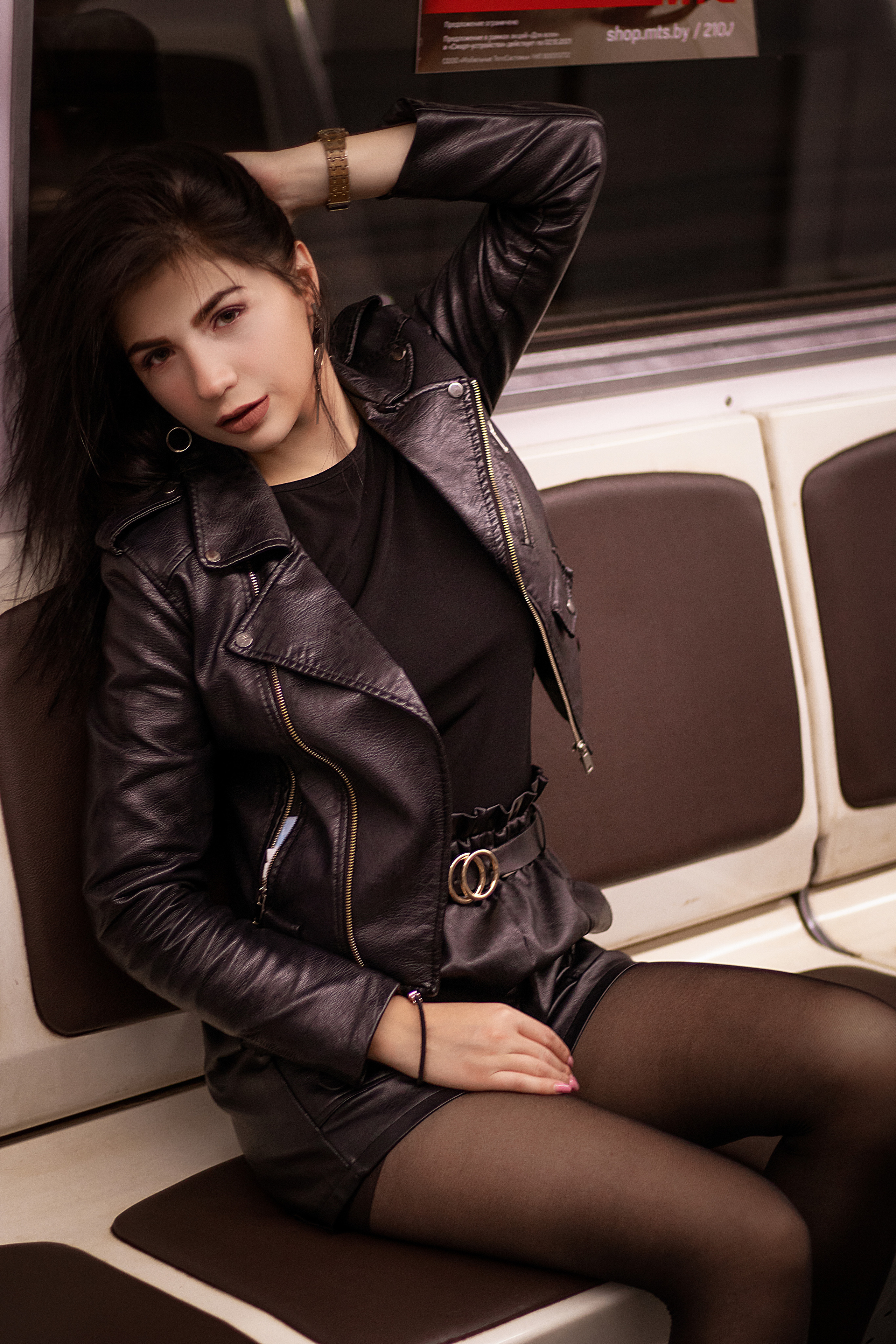 Метро. Фёдор Веренич — портретный фотограф МИНСК