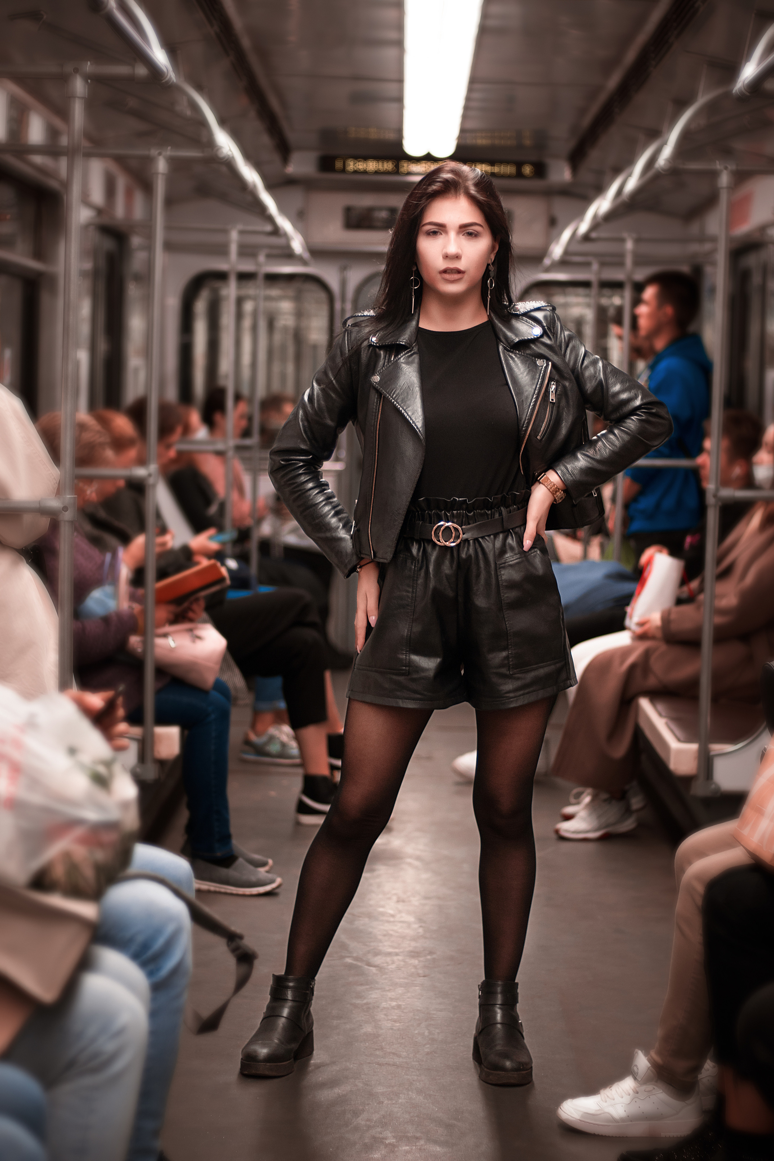 Метро. Фёдор Веренич — портретный фотограф МИНСК