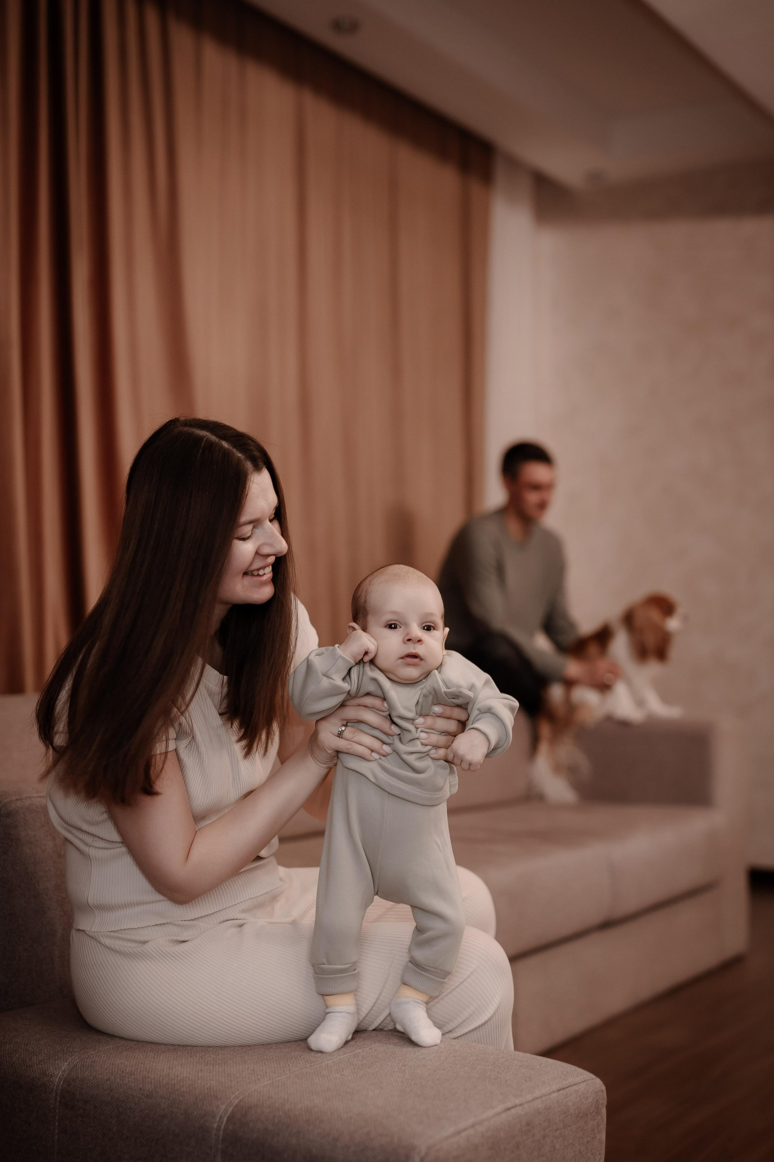 Family at home. Фотограф и ретушер. (Армения/Россия)