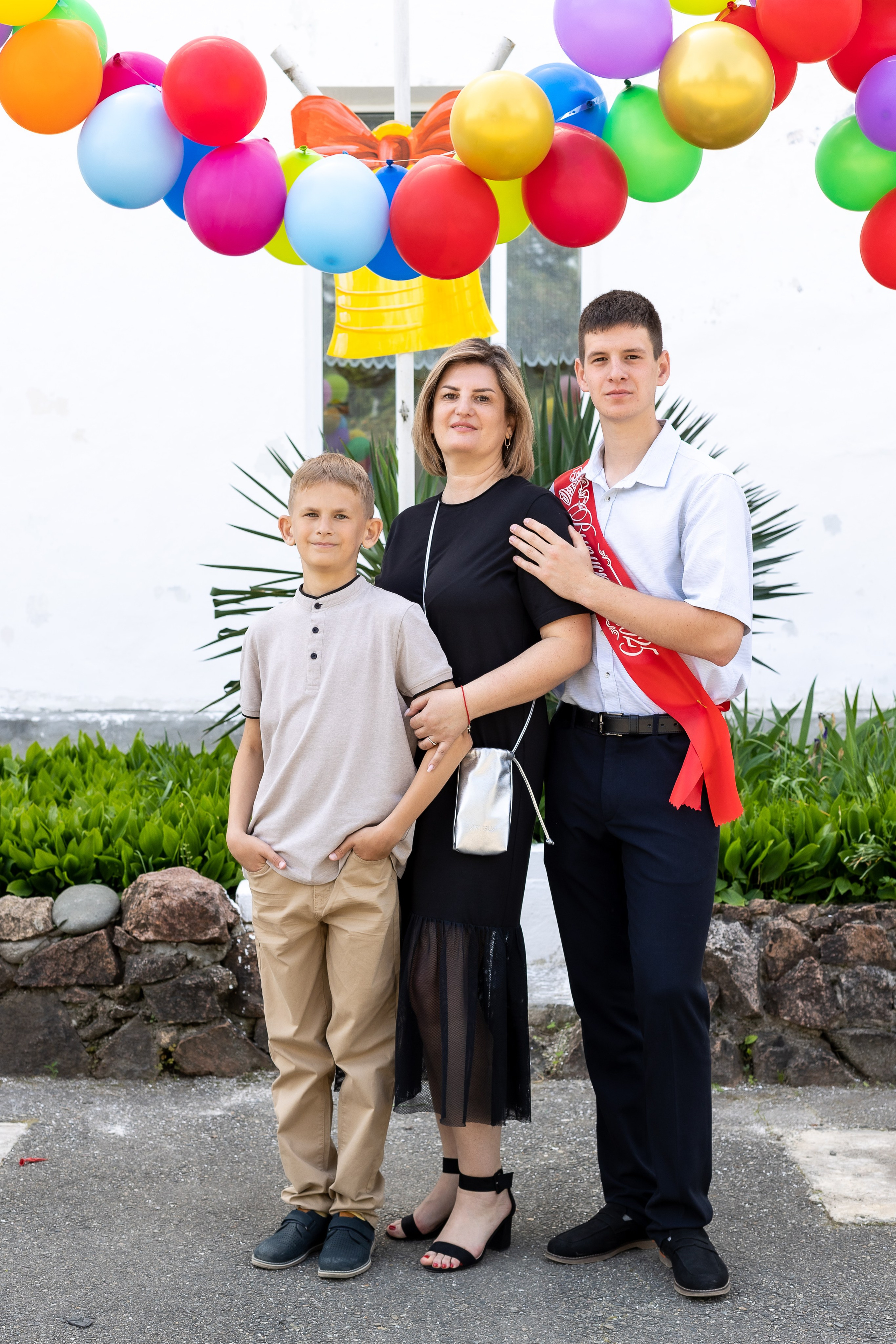 Последний звонок. Выпускные альбомы Майкоп, Краснодар Елена Золотарева