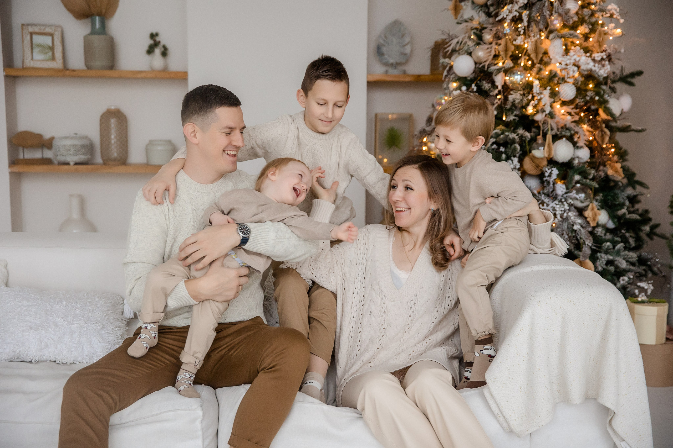 Нескучная новогодняя фотосессия — приношу весь инвентарь с собой. Семейный и детский фотограф в Москве Вера Ускова