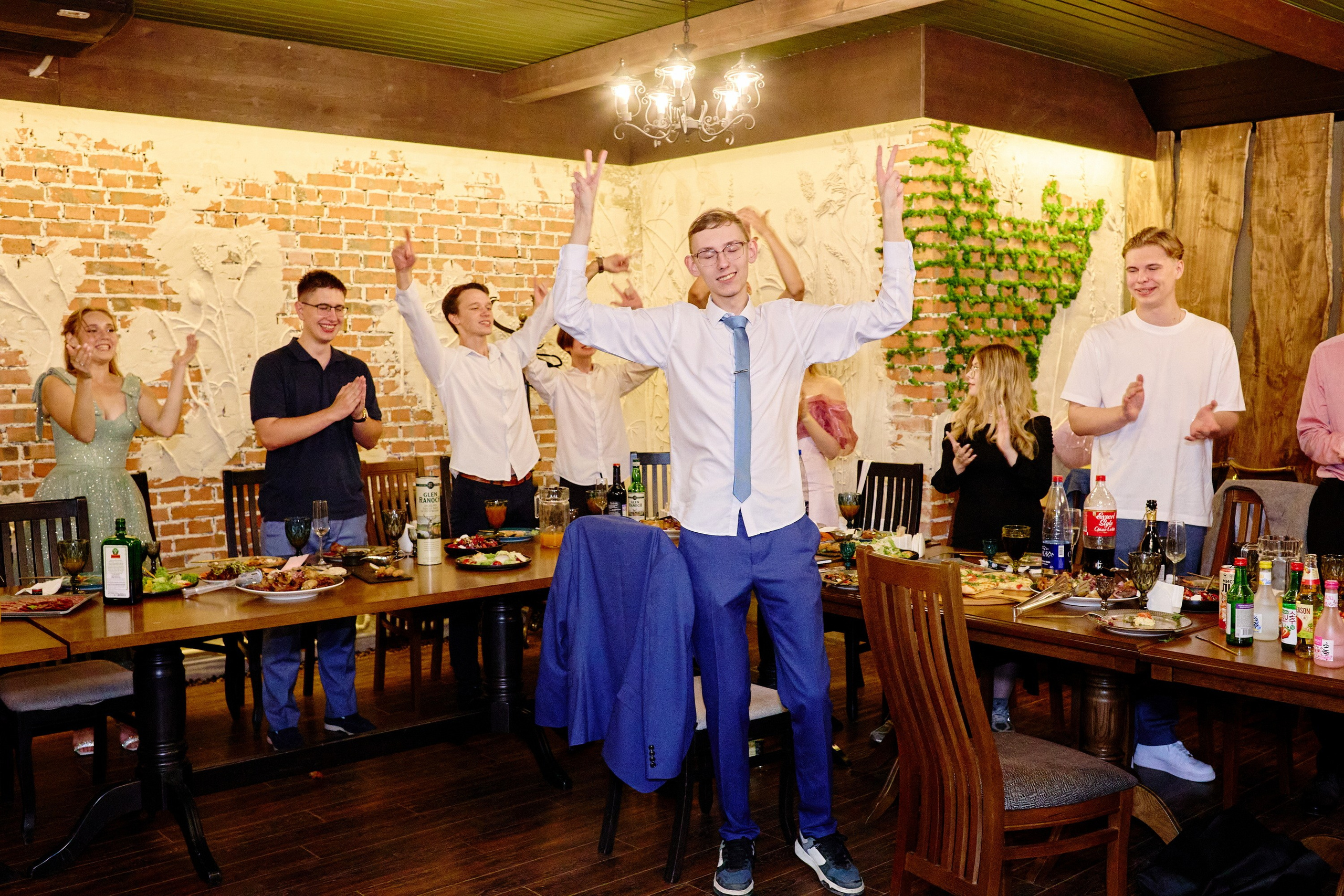 Выпускной 35 Сош. Фотограф Выпускные альбомы Таганрог Сергей Коробченко