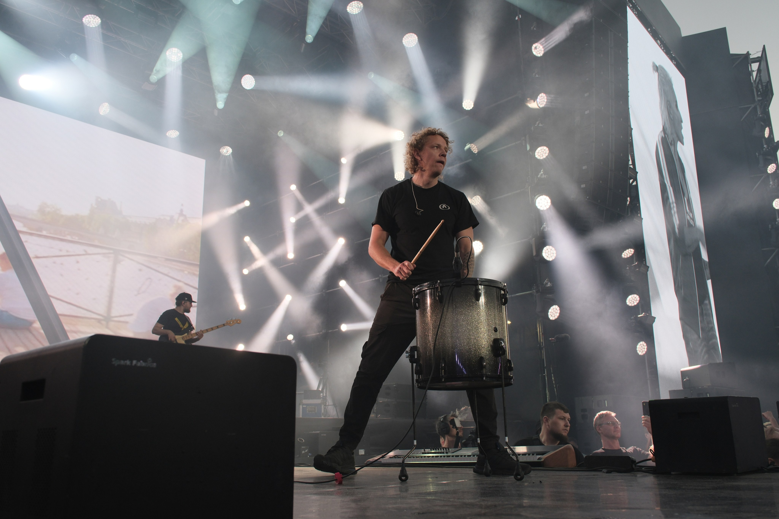 Диана Арбенина (группа «Ночные снайперы») — Москва, МТС Live Лето 2024. RedGeek - блогер и стручњак за образовање и ИТ Кирил Ситнов