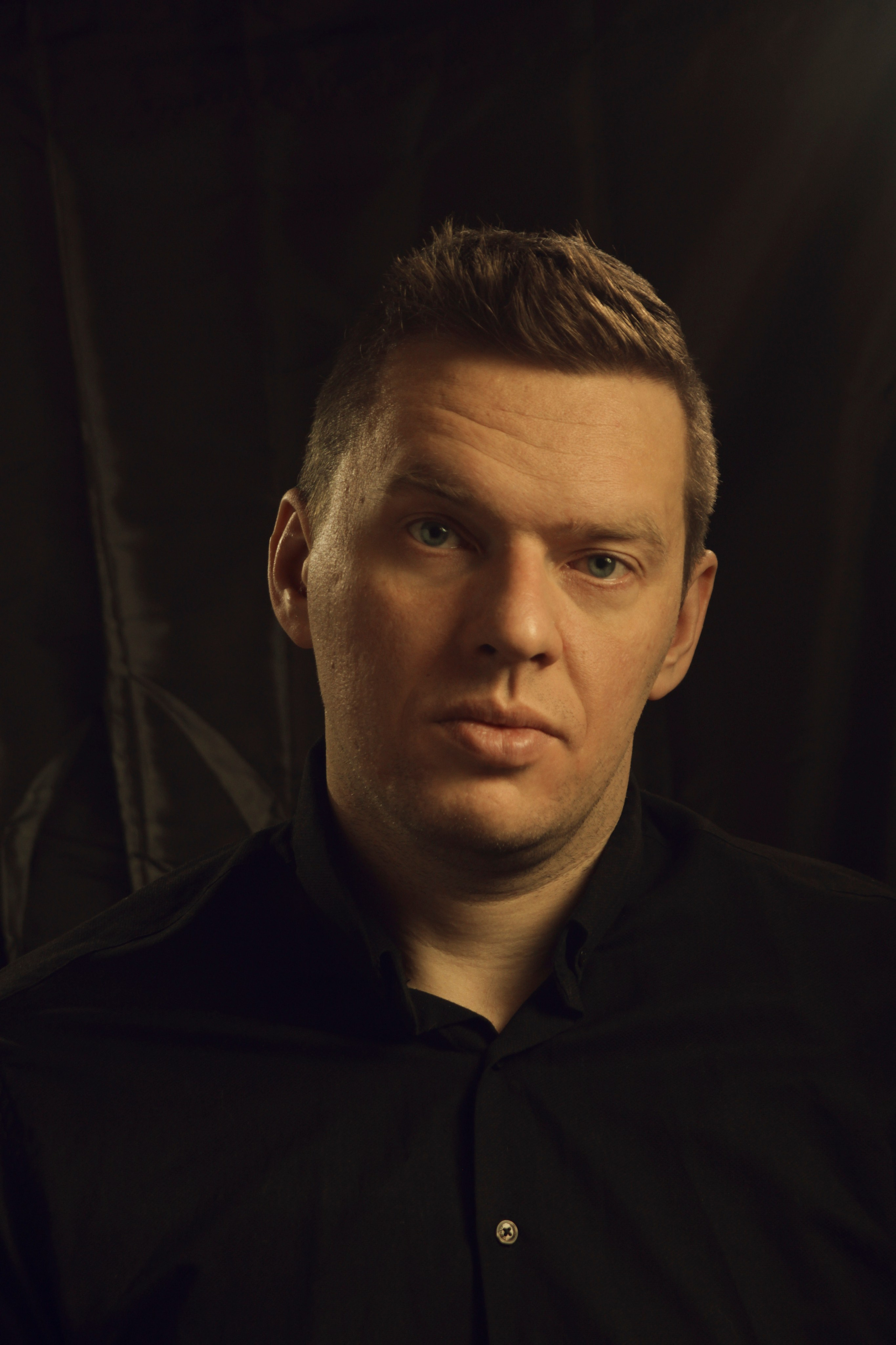 Я. Фотограф Сергей Яркин