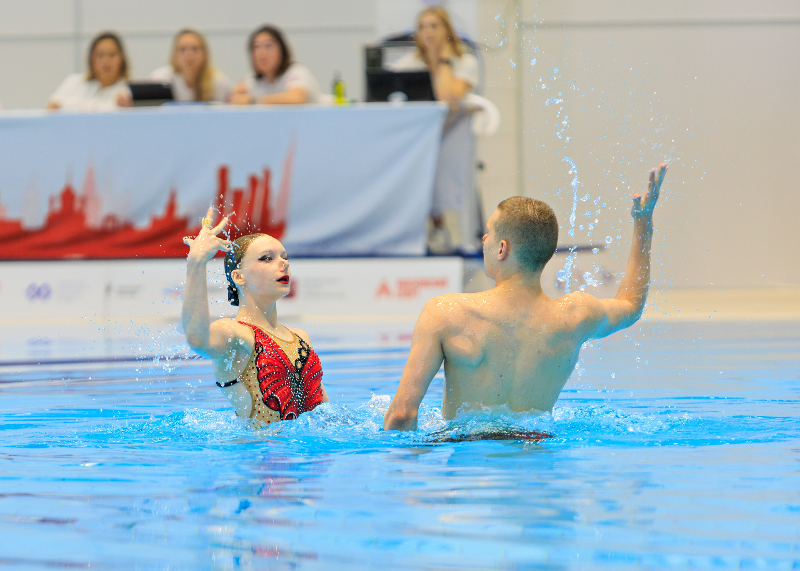 Первенство России по синхронному плаванию дуэт смешанный — техническая программа. Выпускные альбомы и школьный фотограф в Подольске, Троицке, Щербинке, Москве и Московской области