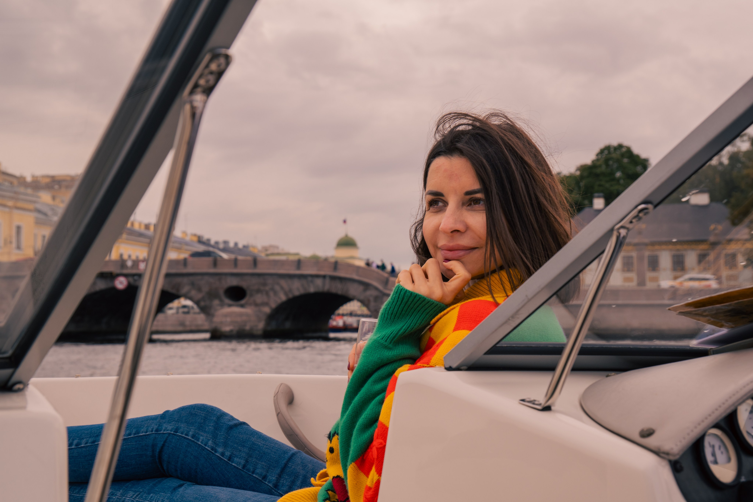 Прогулка с девушкой. Услуги фотографа | Санкт-Петербург