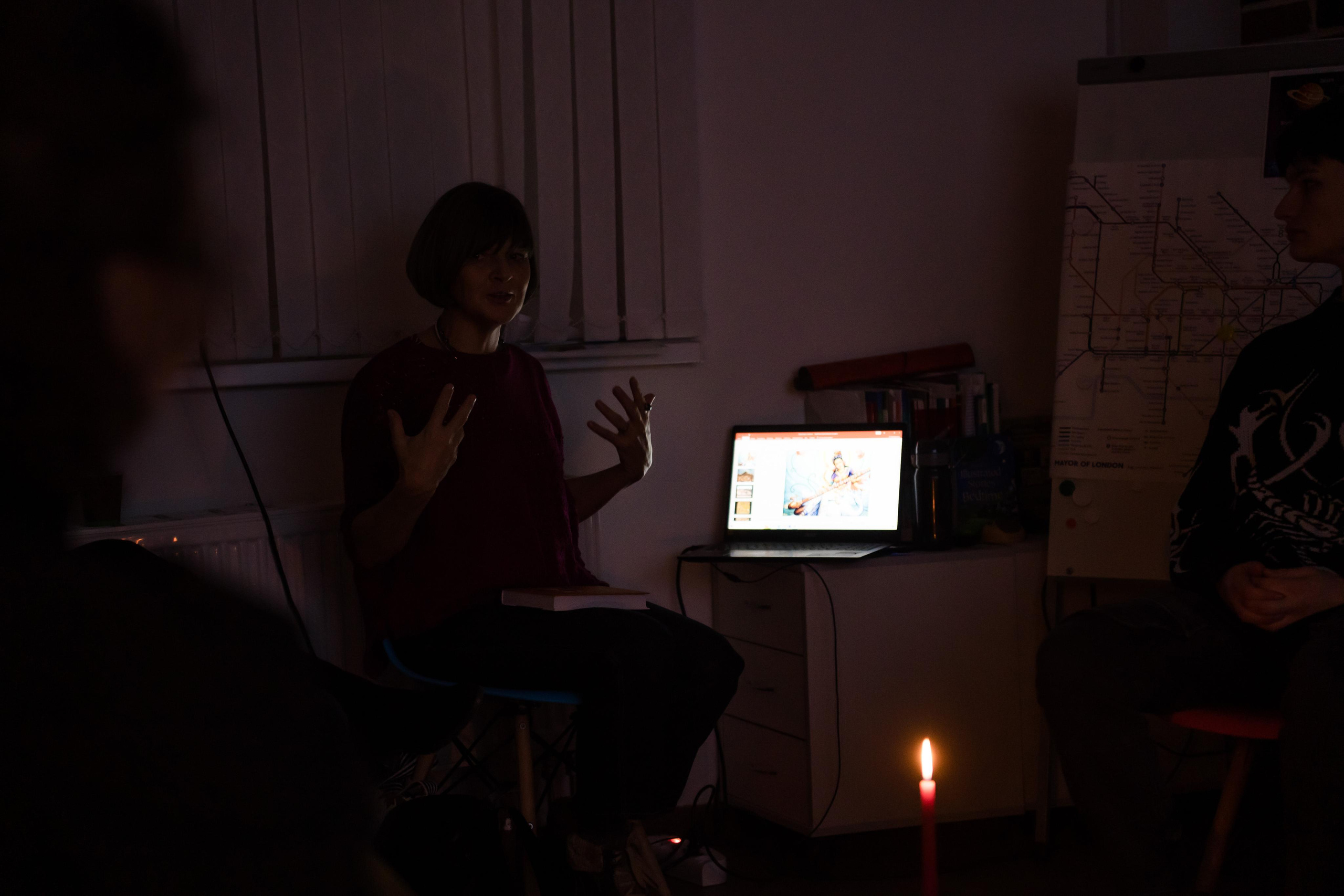 Автор книг про Индию Виктория Дмитриева. Фотограф в Санкт-Петербурге Маргарита Мирошниченко