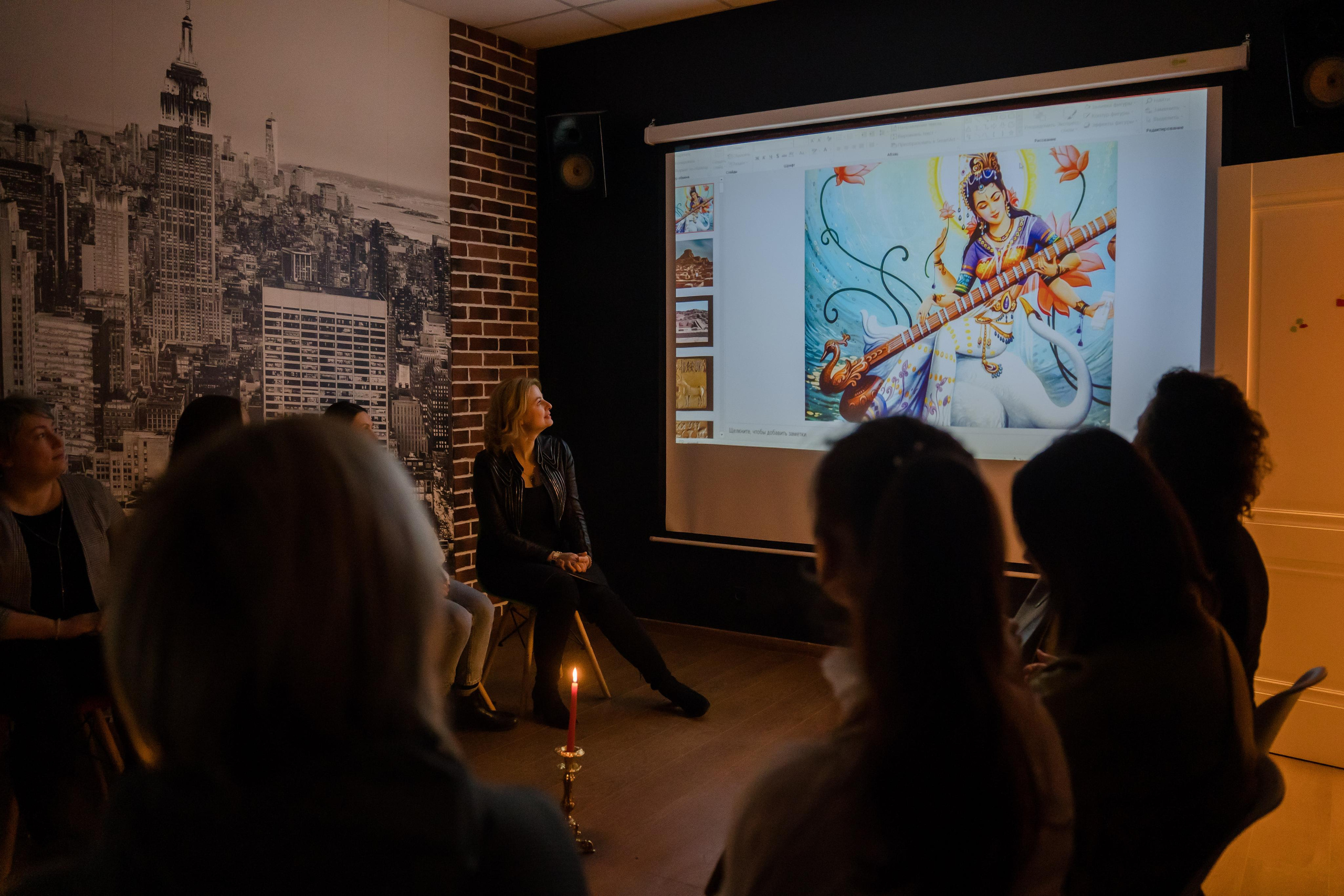 Автор книг про Индию Виктория Дмитриева. Фотограф в Санкт-Петербурге Маргарита Мирошниченко