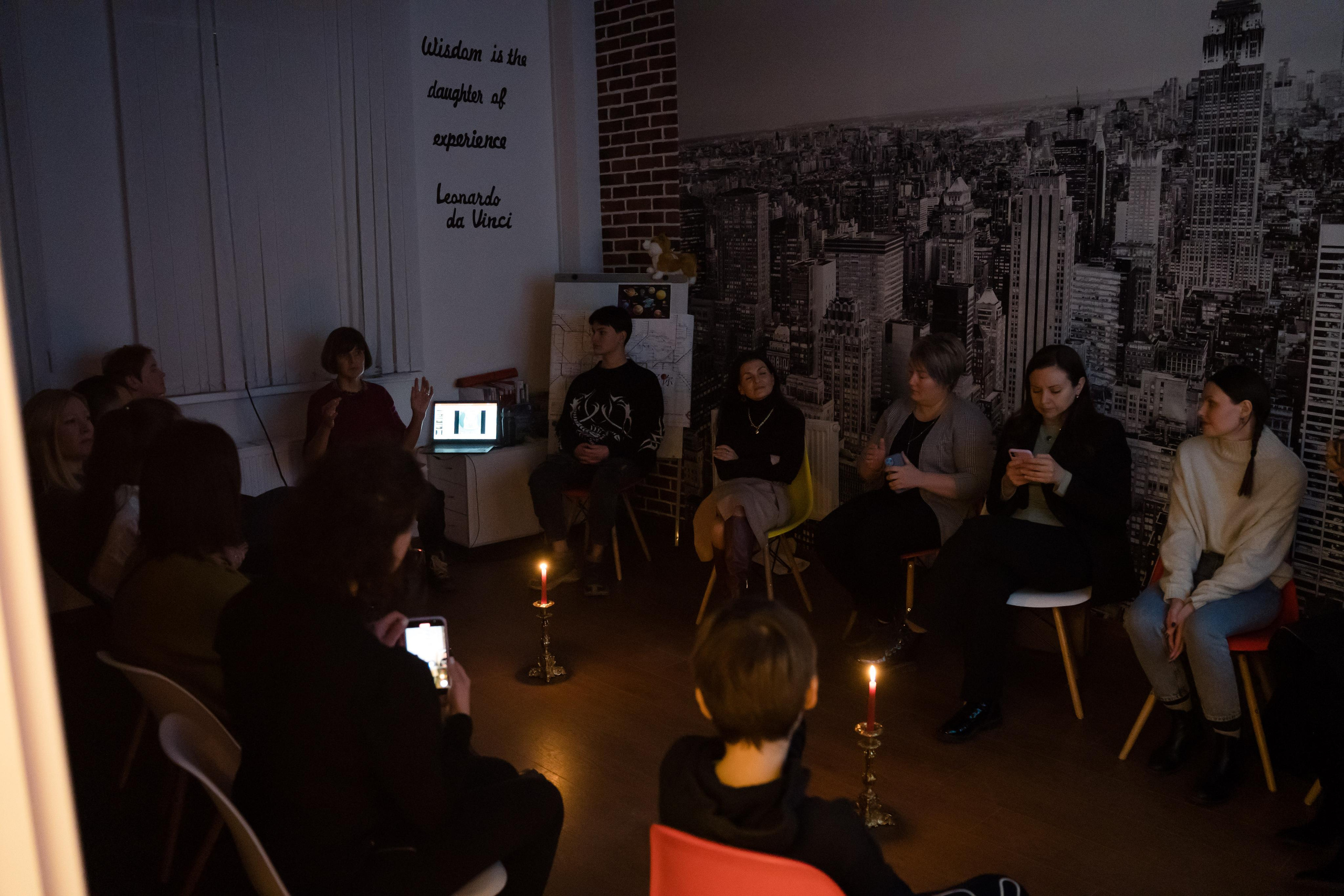 Автор книг про Индию Виктория Дмитриева. Фотограф в Санкт-Петербурге Маргарита Мирошниченко