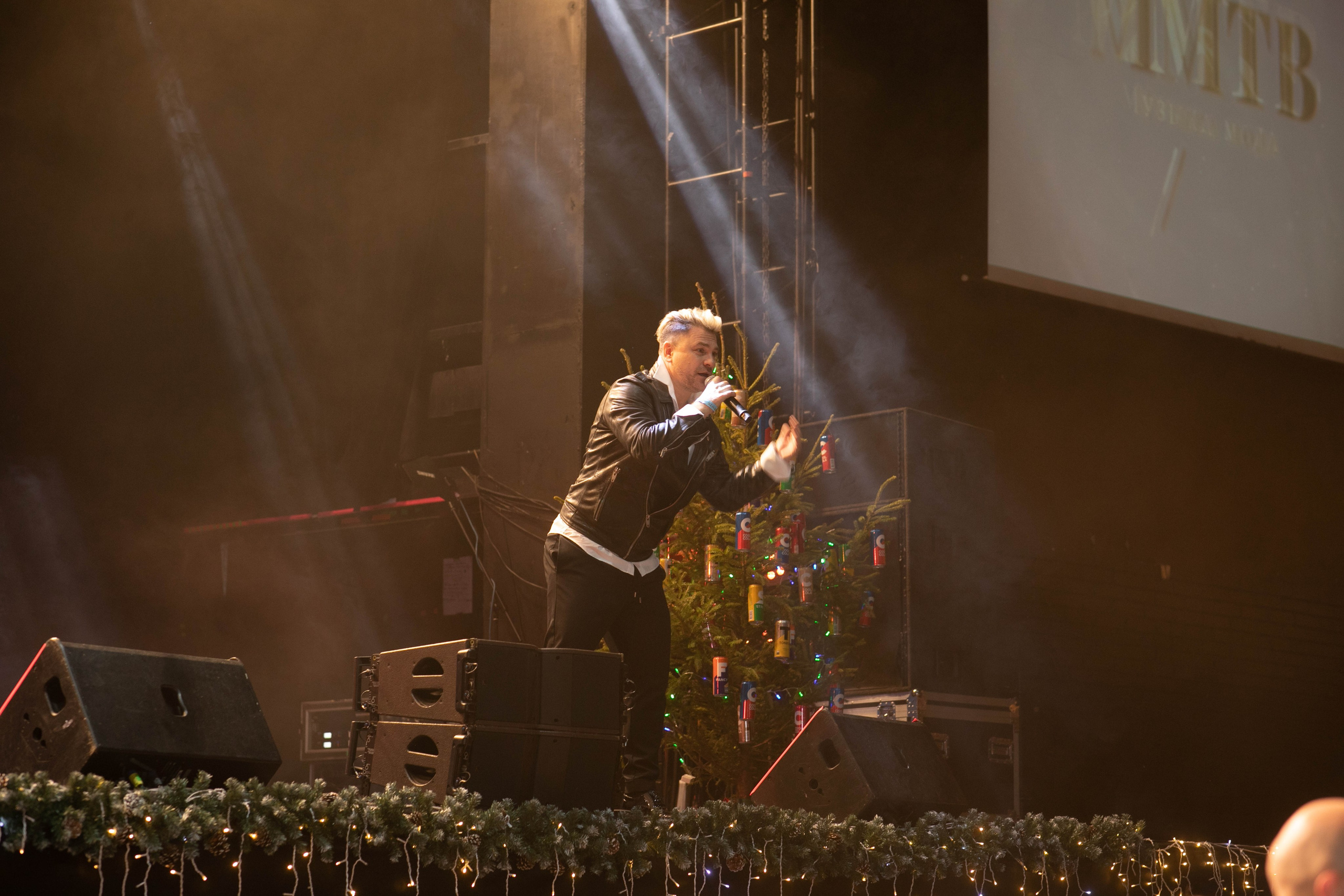 ММTV новый год 2024. Art photographer Nino