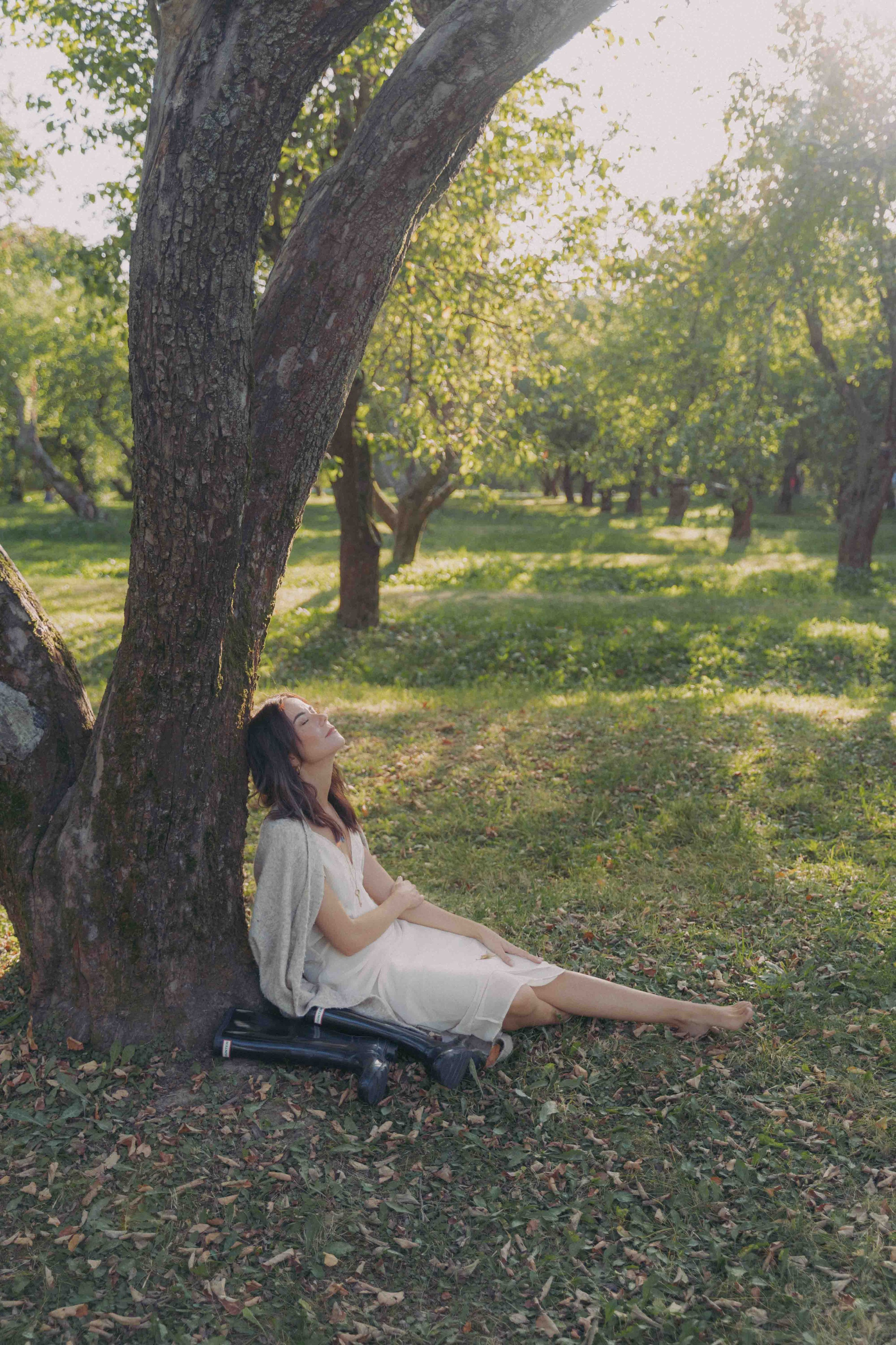 Яблоневый сад и гамак. Фотограф и видеограф в Москве и Абу Даби Мария Кулагина