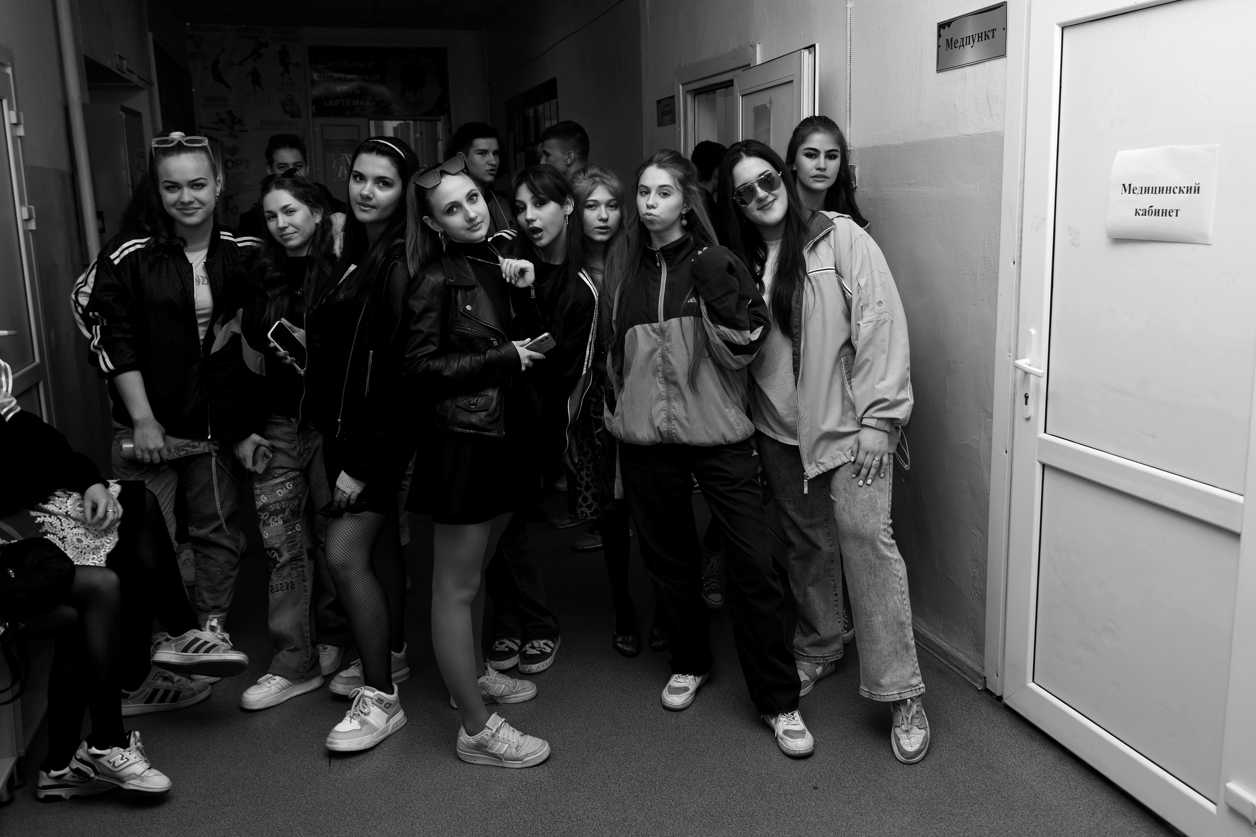 11 класс день не послушания в школе. Фотограф Любовь Корниенко, Примоский край