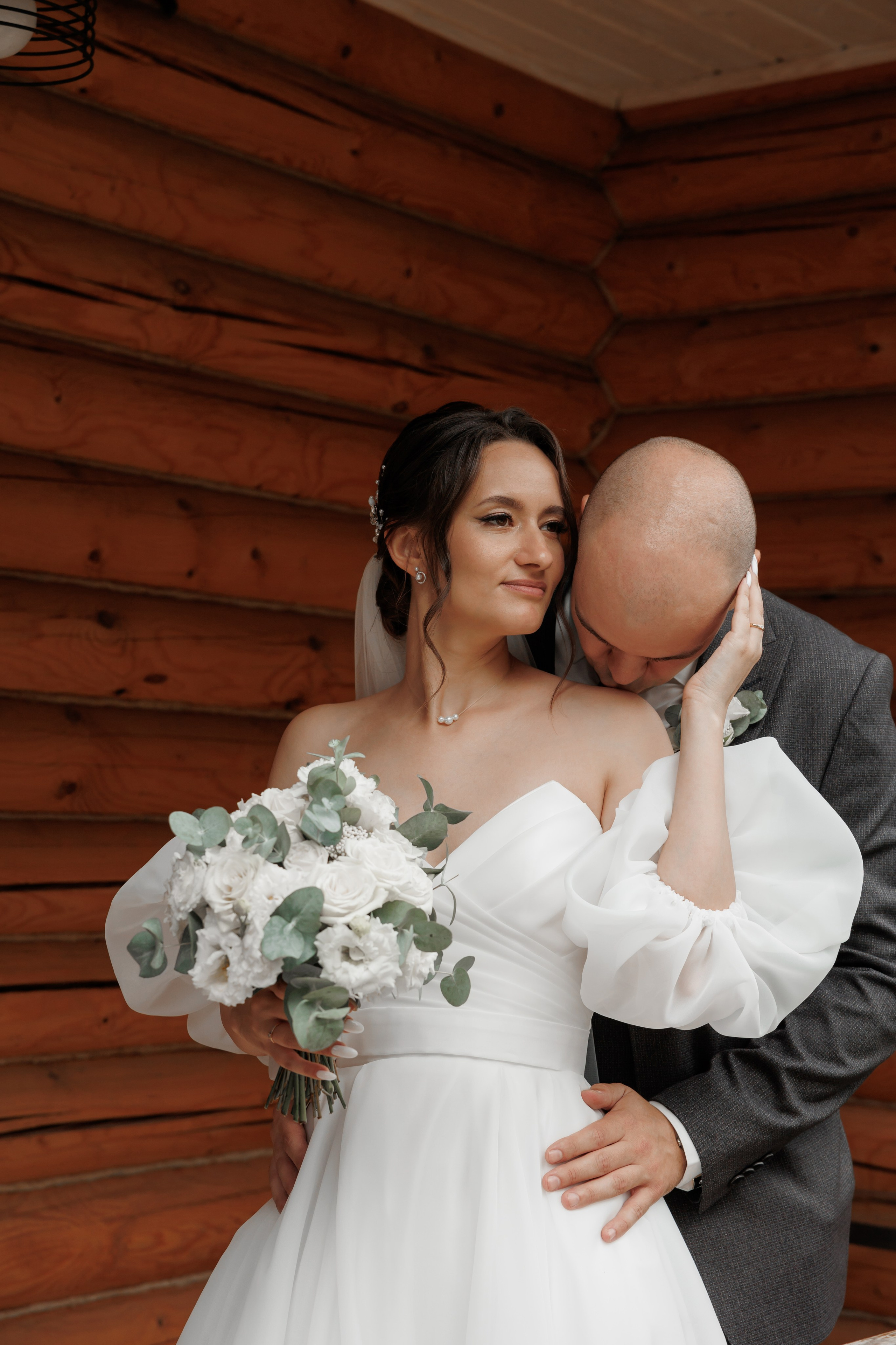 Полина и Дмитрий, загородный клуб «Барин», ЗАГС в г. Пушкино. Свадебный и репортажный фотограф (Москва, Королев и другие)