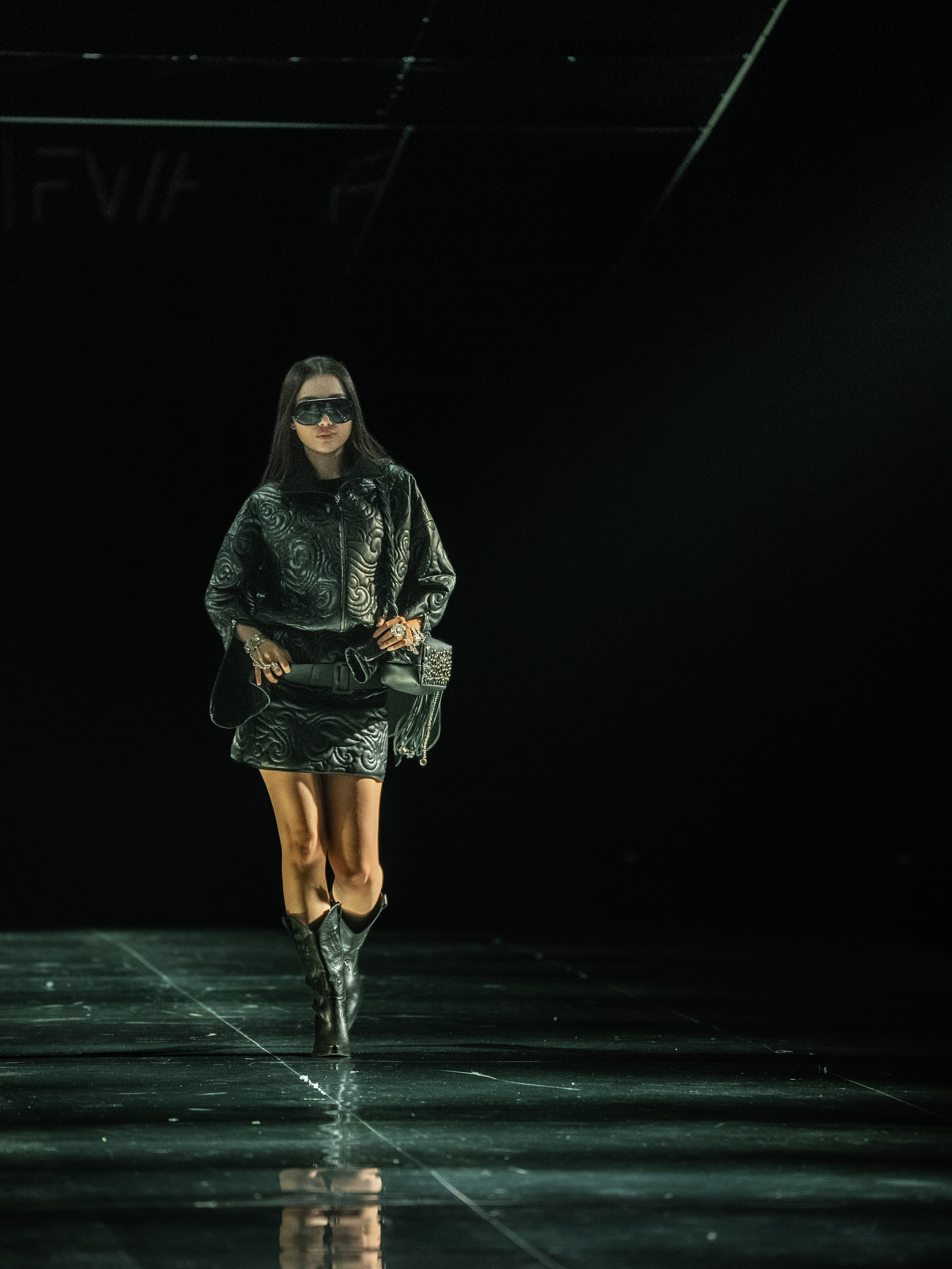 Visa Fashion Week Almaty Pre-Fall 2026 April Leonid Zherebtsov. Сайт Алматинского НЮ АРТ, будуар и фэшн фотографа Дениса Карпенко