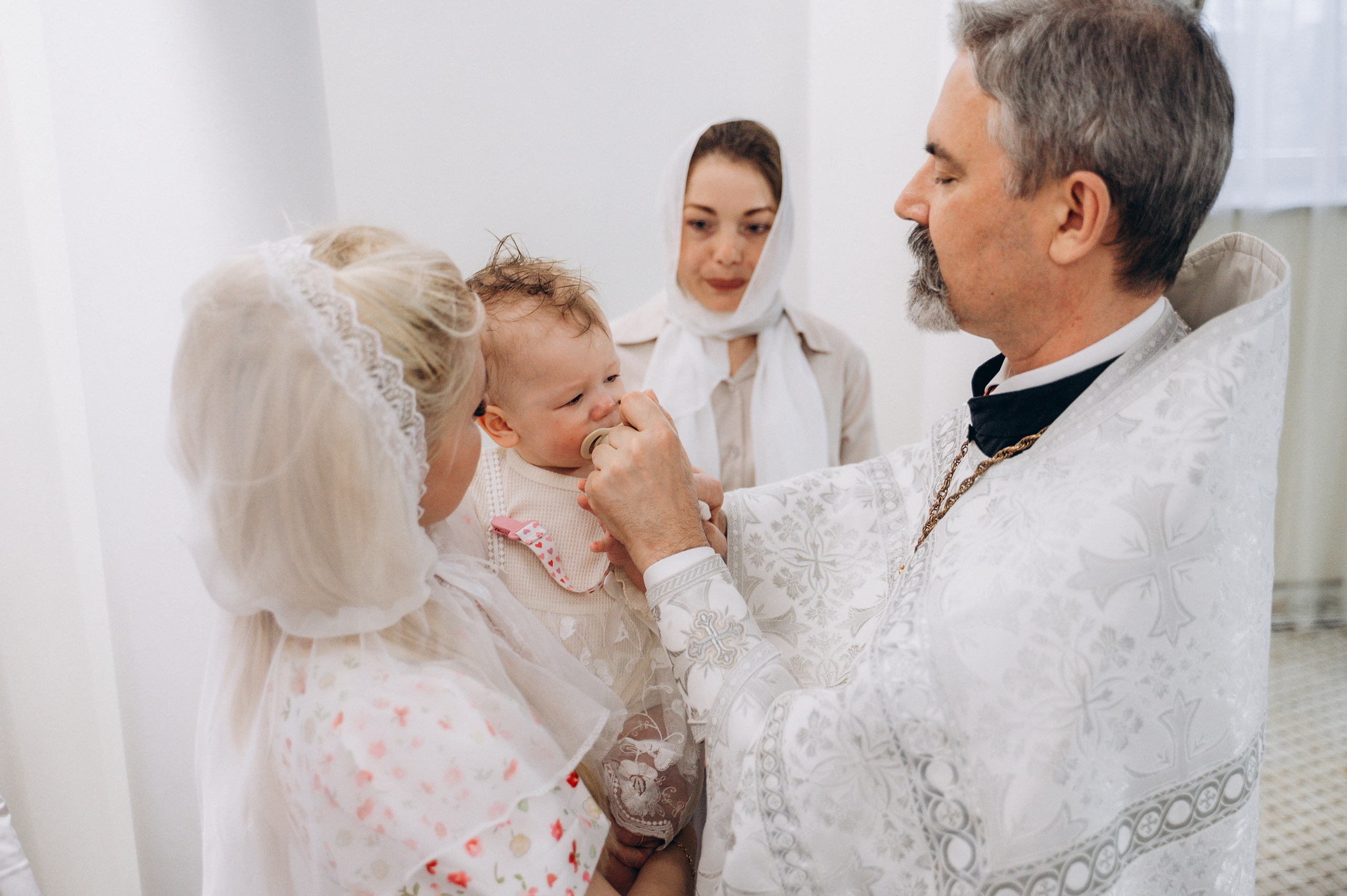 Крещение Миланы (Храм Всех Святых). Семейный фотограф в Минске Дарья Дреко