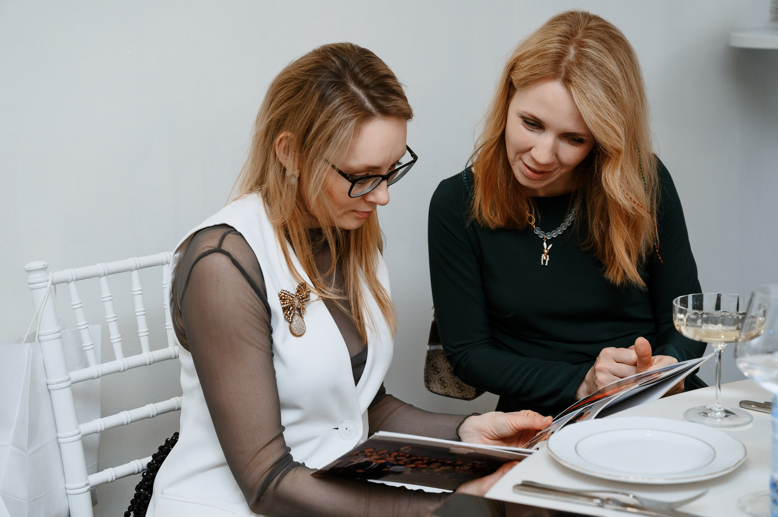 Поэтический вечер Ольги Любимовой. Свадебный и просто хороший фотограф в Челябинске