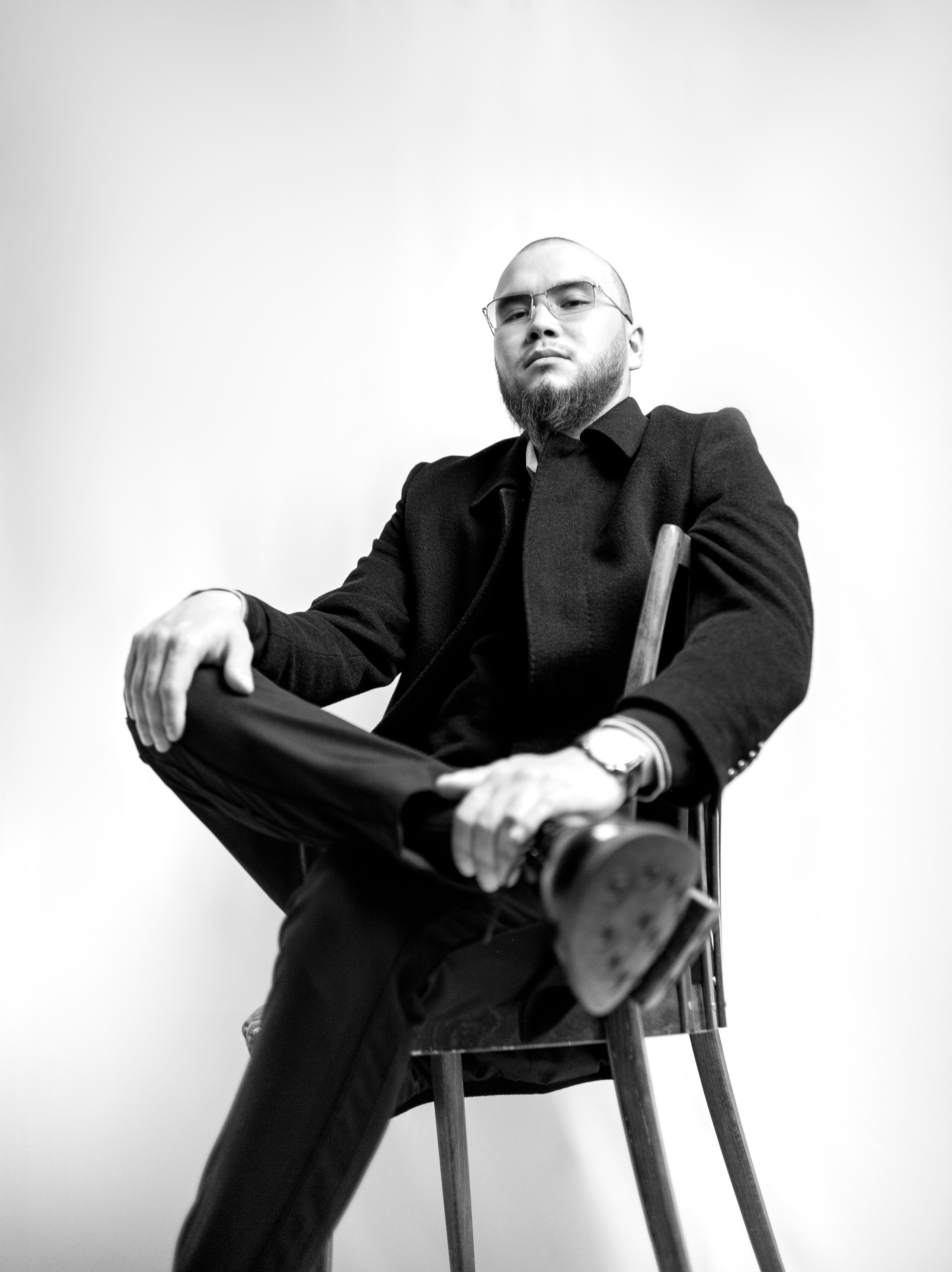 Мужской портрет в Казани, актерское портфолио, бизнес портрет. Владислав Медведев — фотограф Казань