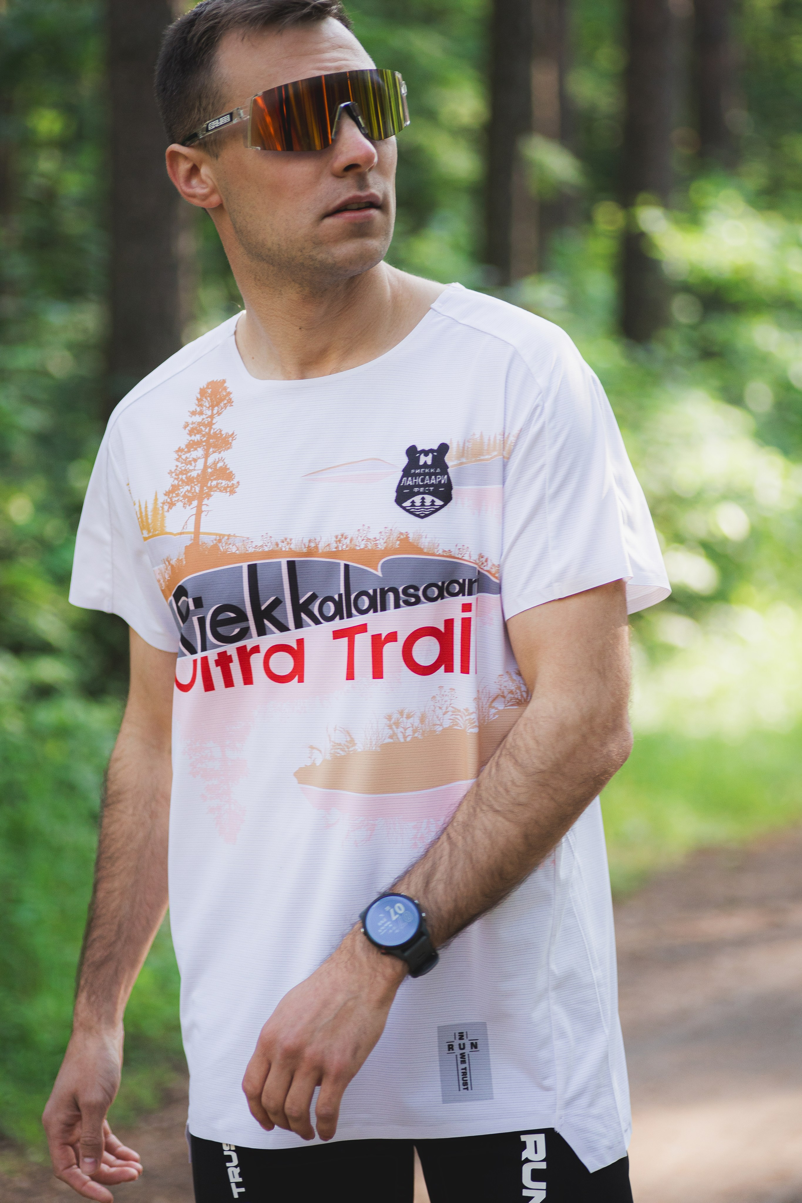 Съёмка лукбука для беговой футболки. Фотограф в Санкт-Петербурге и Москве Наталья Милли