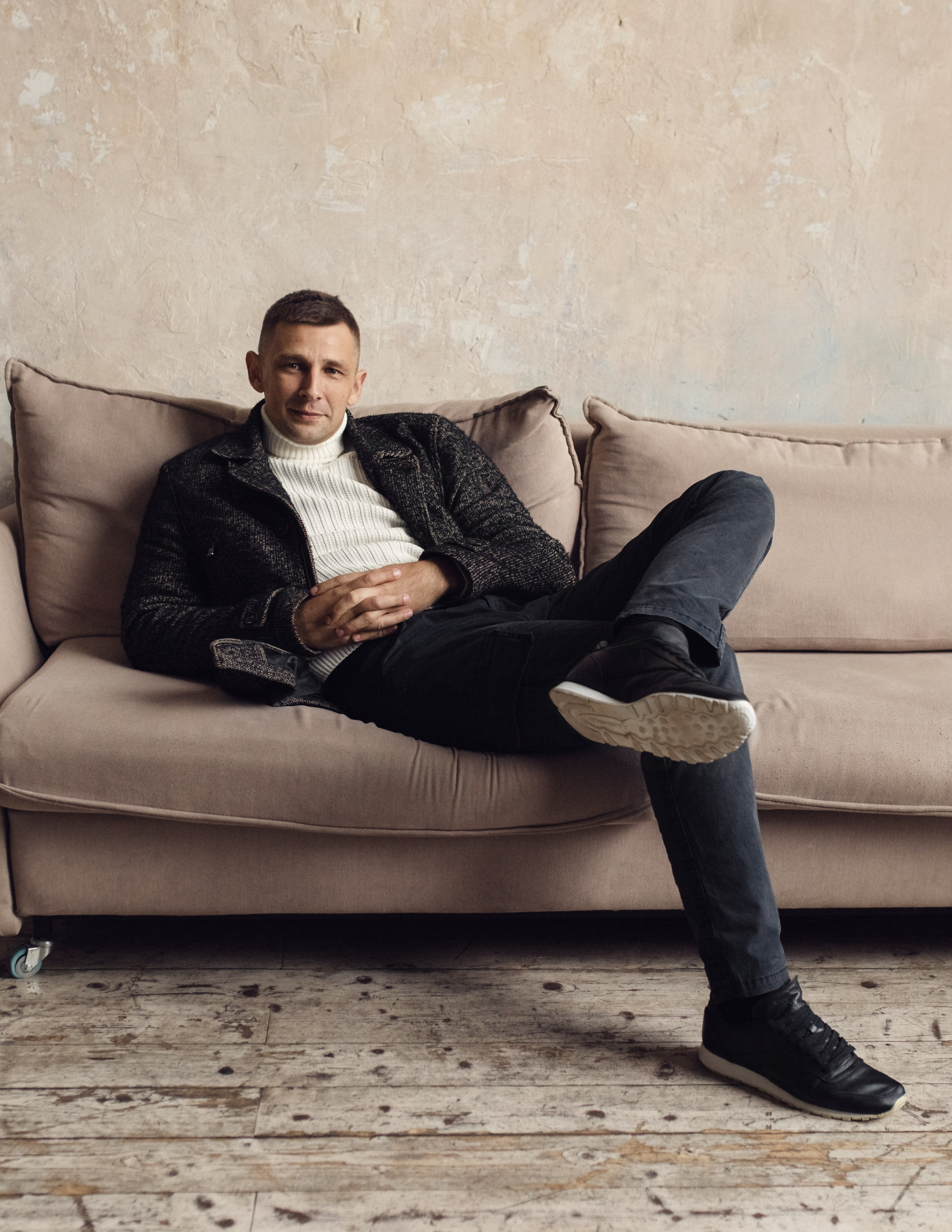 Студия. Мужской фотограф в Москве Диана Мега