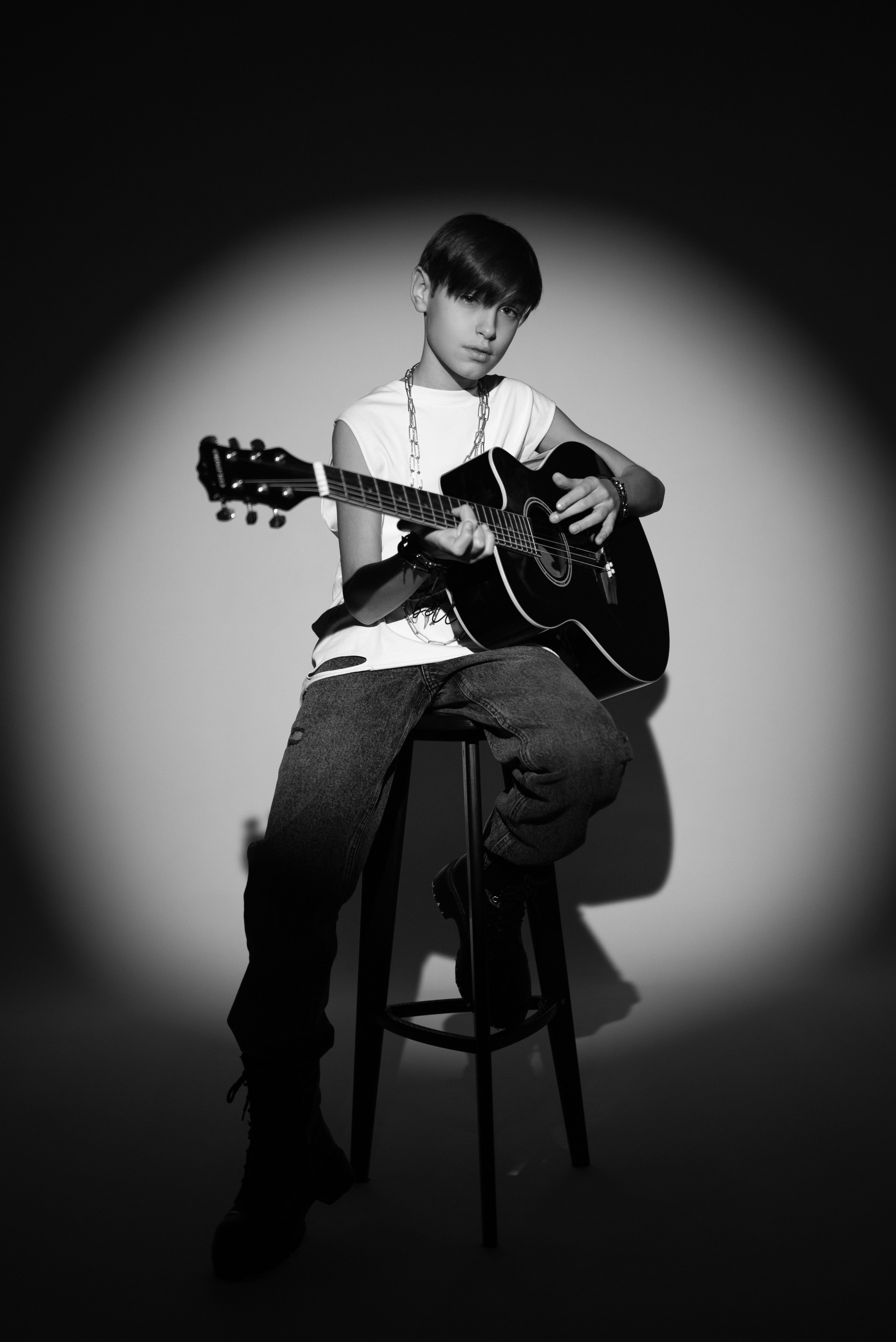 Vlad. Фотограф Москва Виктория Вишневская актерское / модельное портфолио