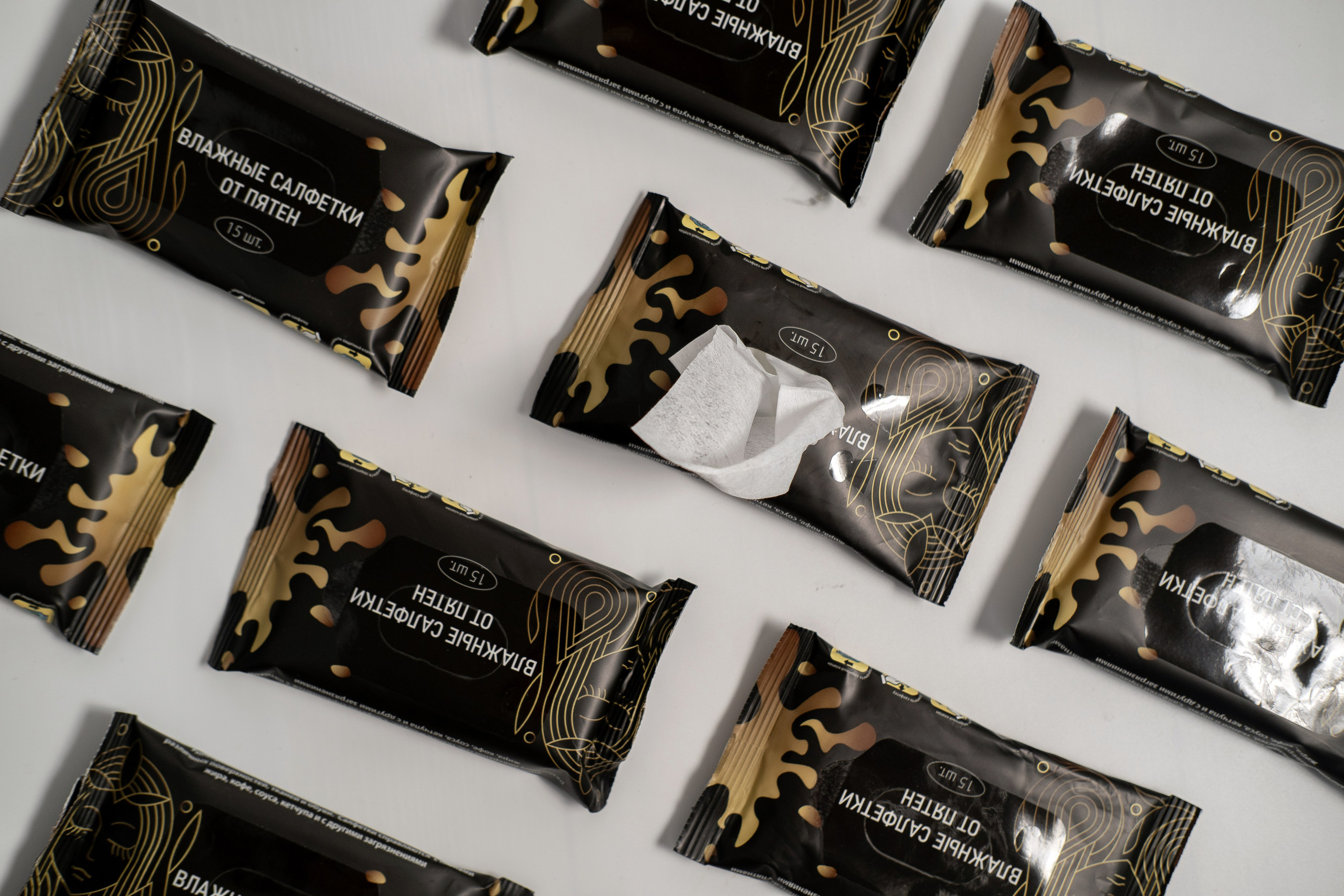 Средства для ухода за обувью снять для вальдберис в СПб. Фотосессия для маркетплейсов