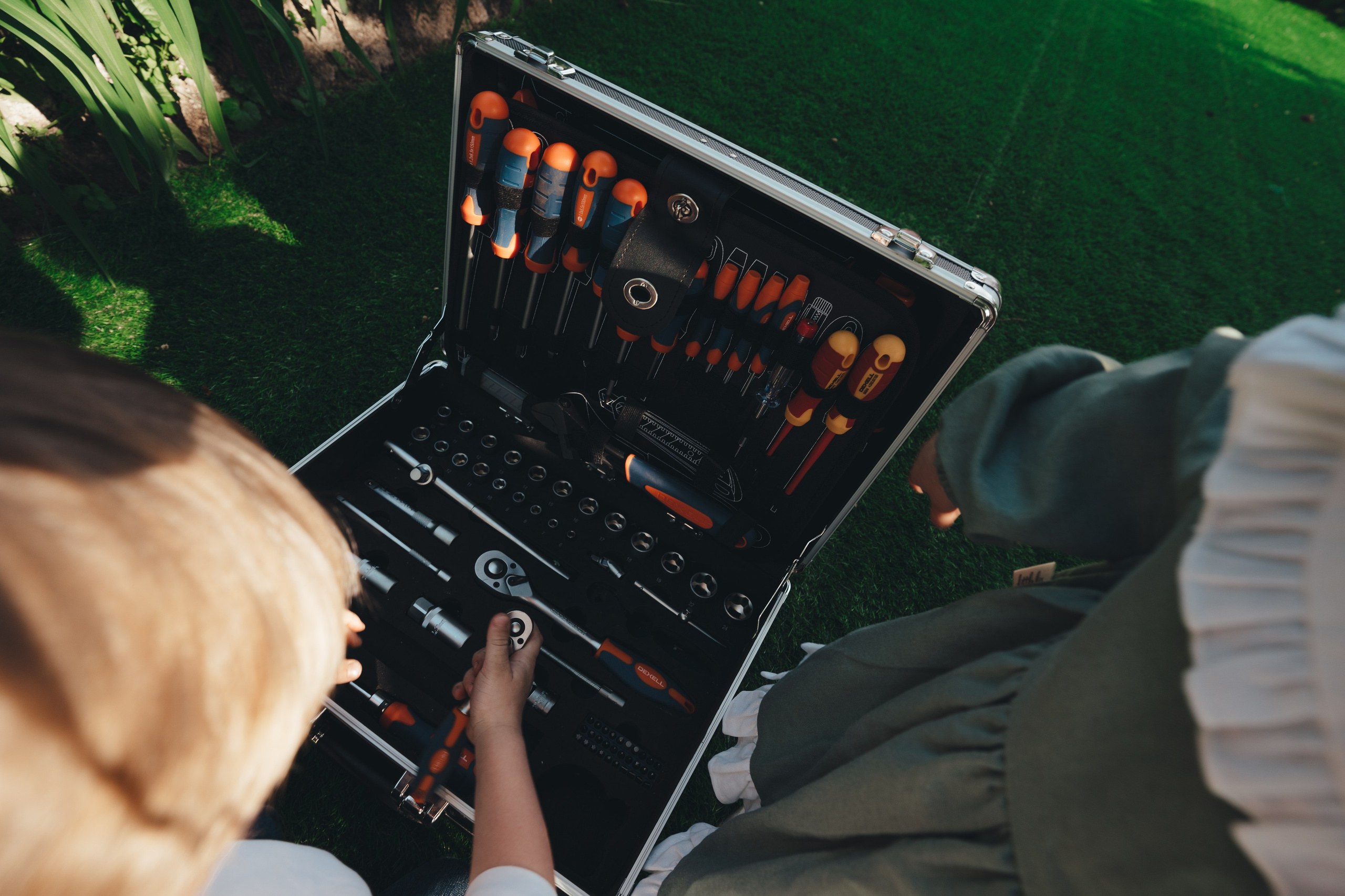 СЫН ВИДИТ В ОТЦЕ ГЕРОЯ, ДОЧЬ — РЫЦАРЯ. Семейный и детский фотограф Анна Бренч
