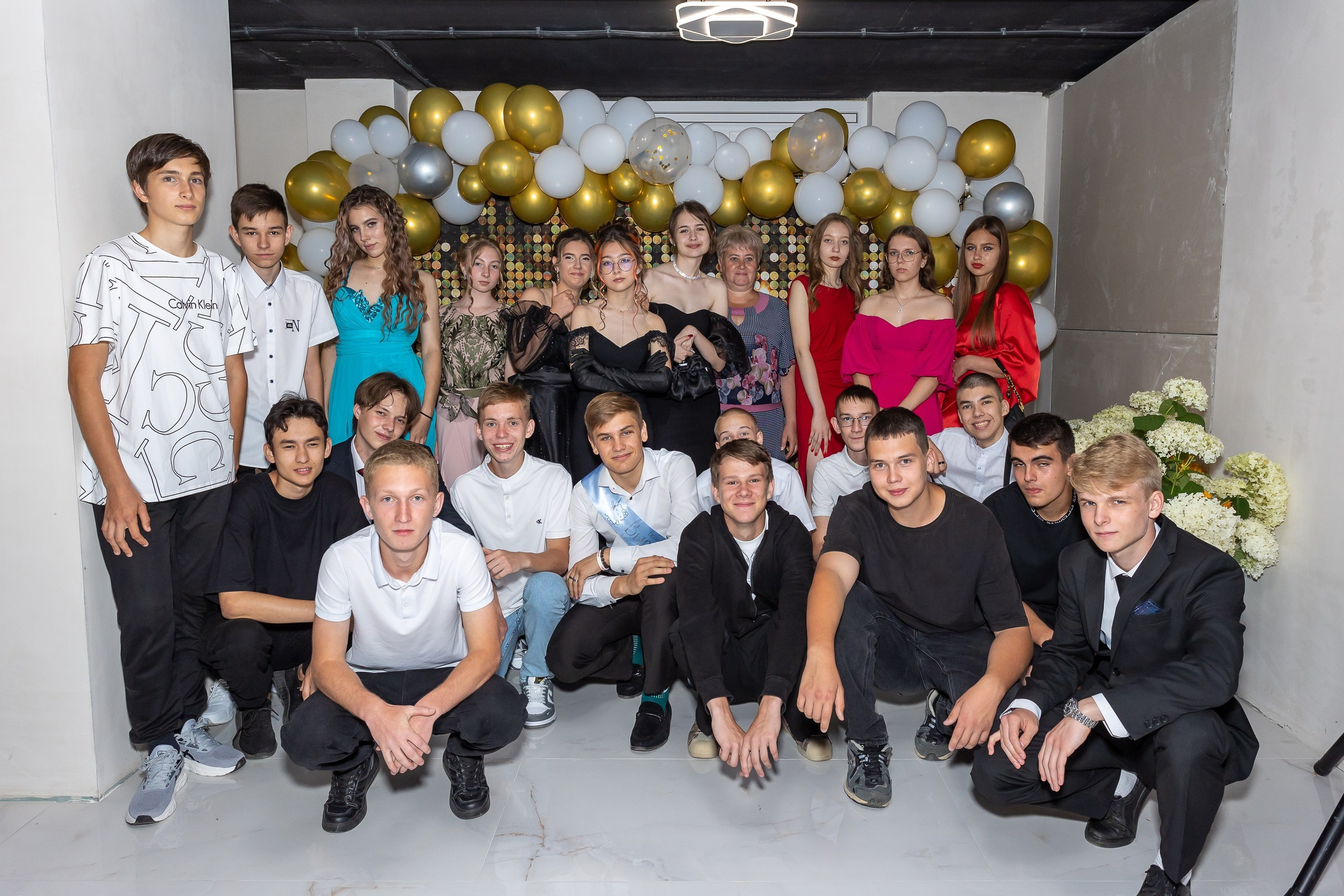 Вручение аттестата и выпускной вечер. Выпускные альбомы Майкоп, Краснодар Елена Золотарева