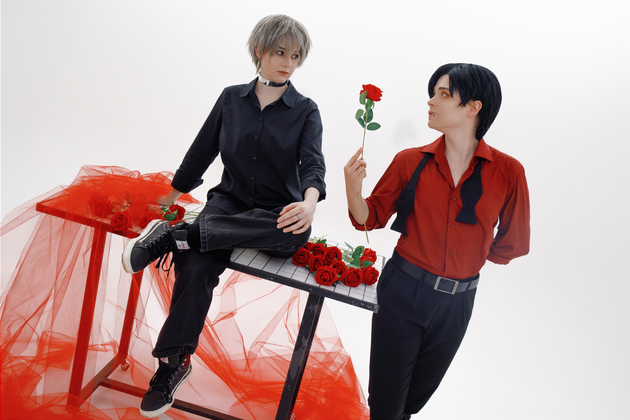 ALIEN STAGE: Ivan & Till [lovehate AU]. Polaroud love