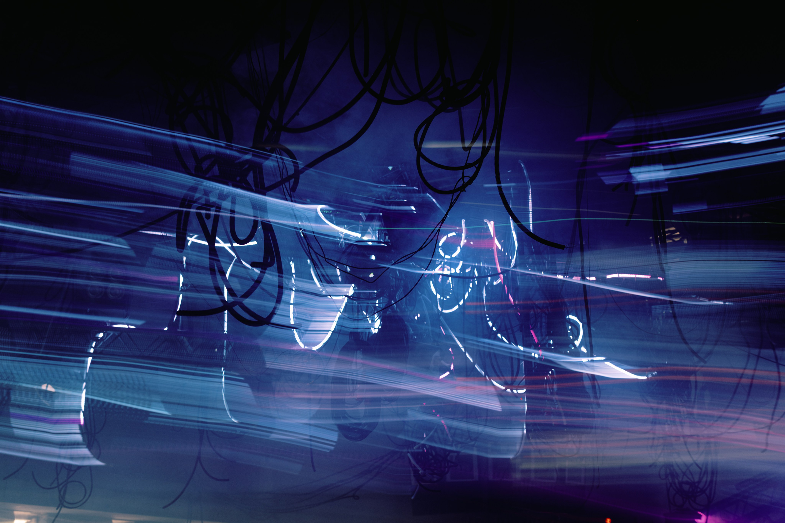 Outline 2024. @tomrus: Рустам Шагиморданов — фотограф