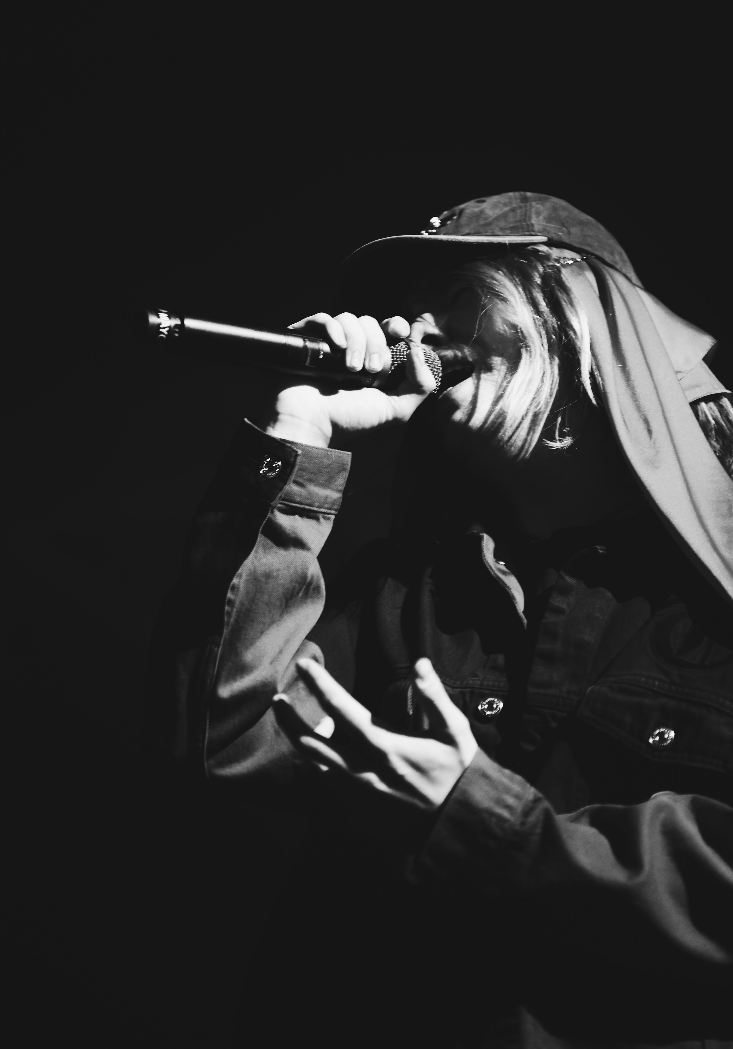 MAYOT В МТС LIVE ХОЛЛ 22.12.24. Концертный и репортажный фотограф в Москве и Санкт-Петербурге Мария