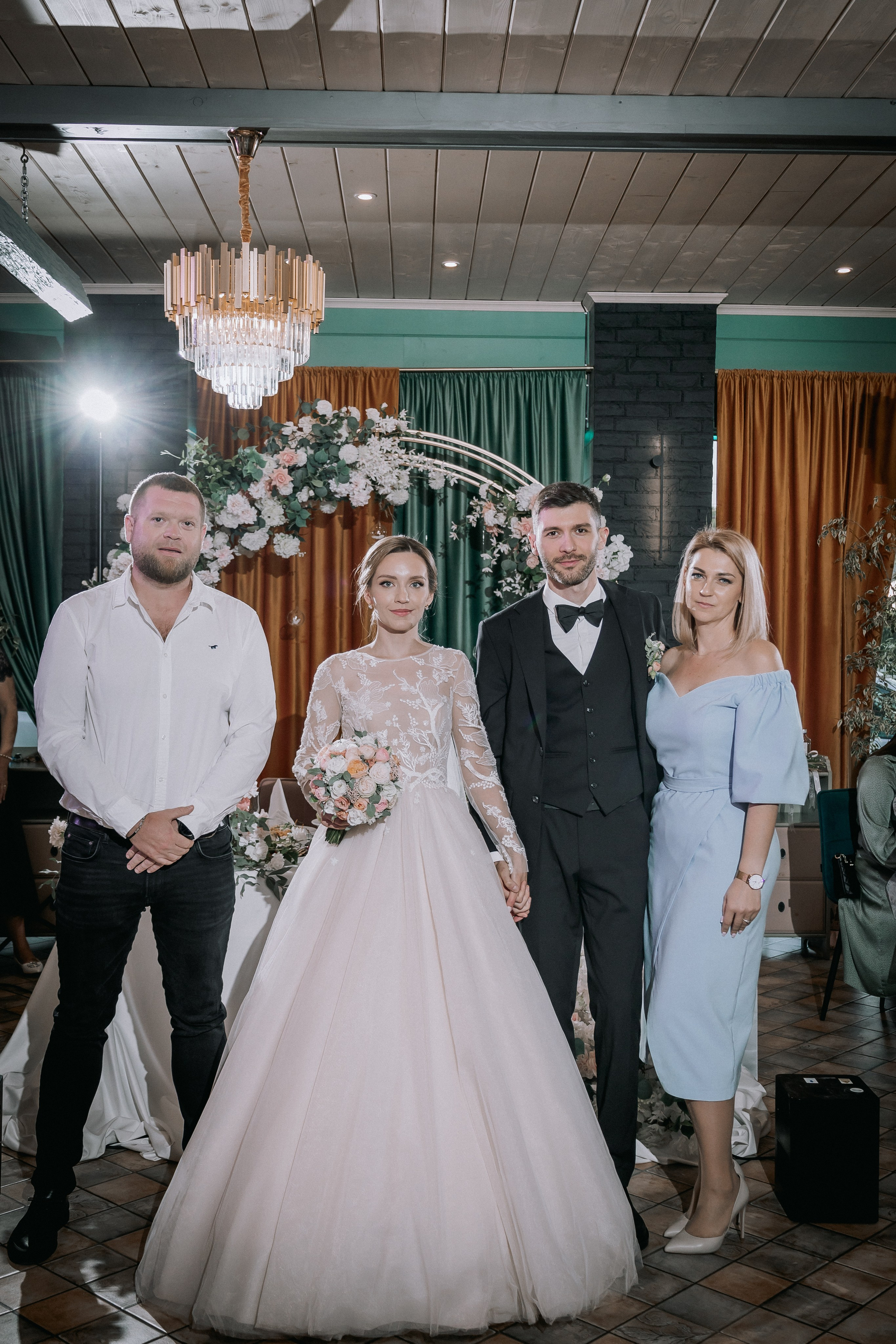 Свадебный день. Дарья и Джем. Свадебная фотография. Арина Рубах