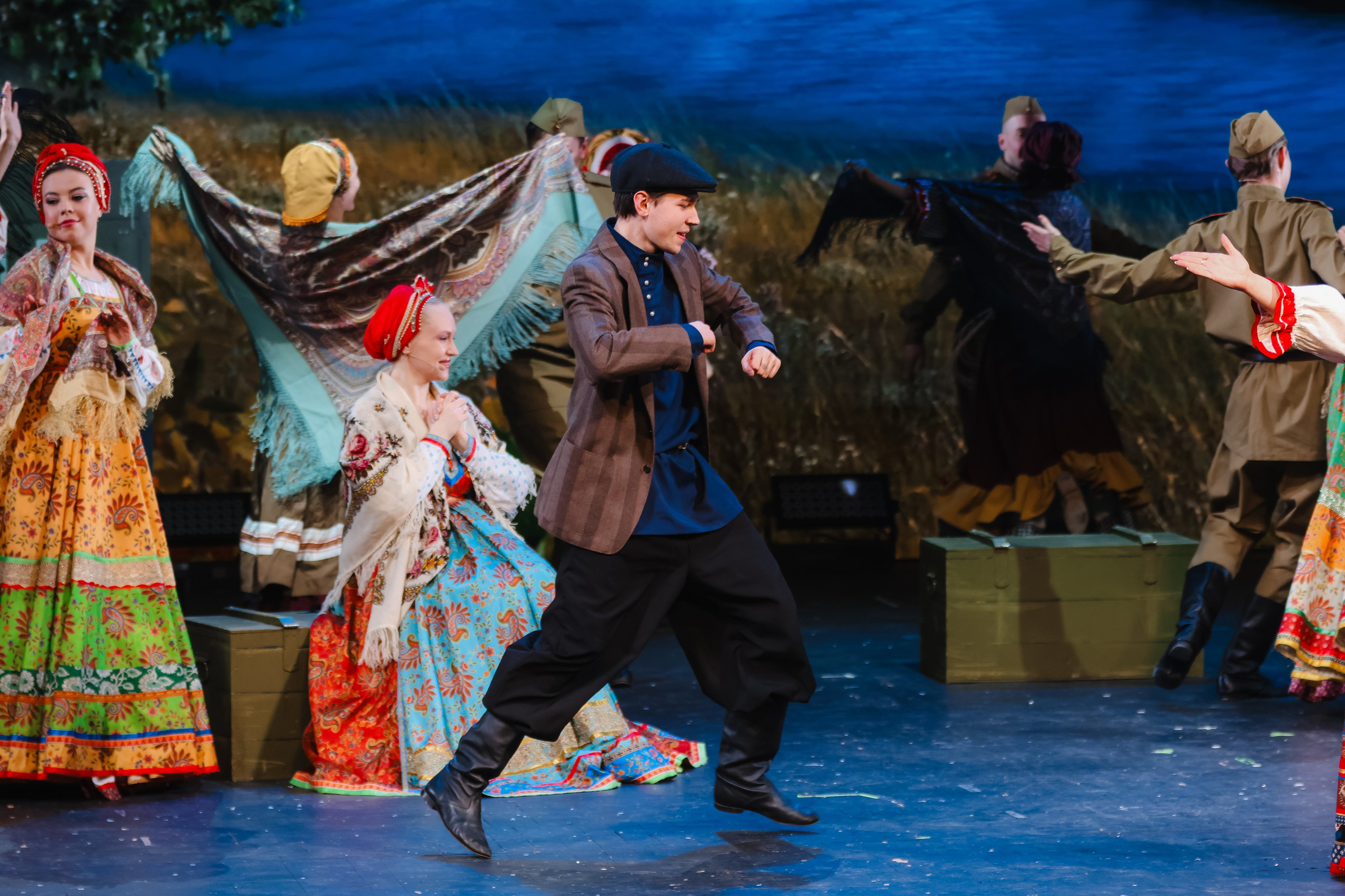 Василий Теркин, театр «Русская песня». Фотограф Ольга Махалова — Санкт-Петербург, Москва, Нижний Новгород