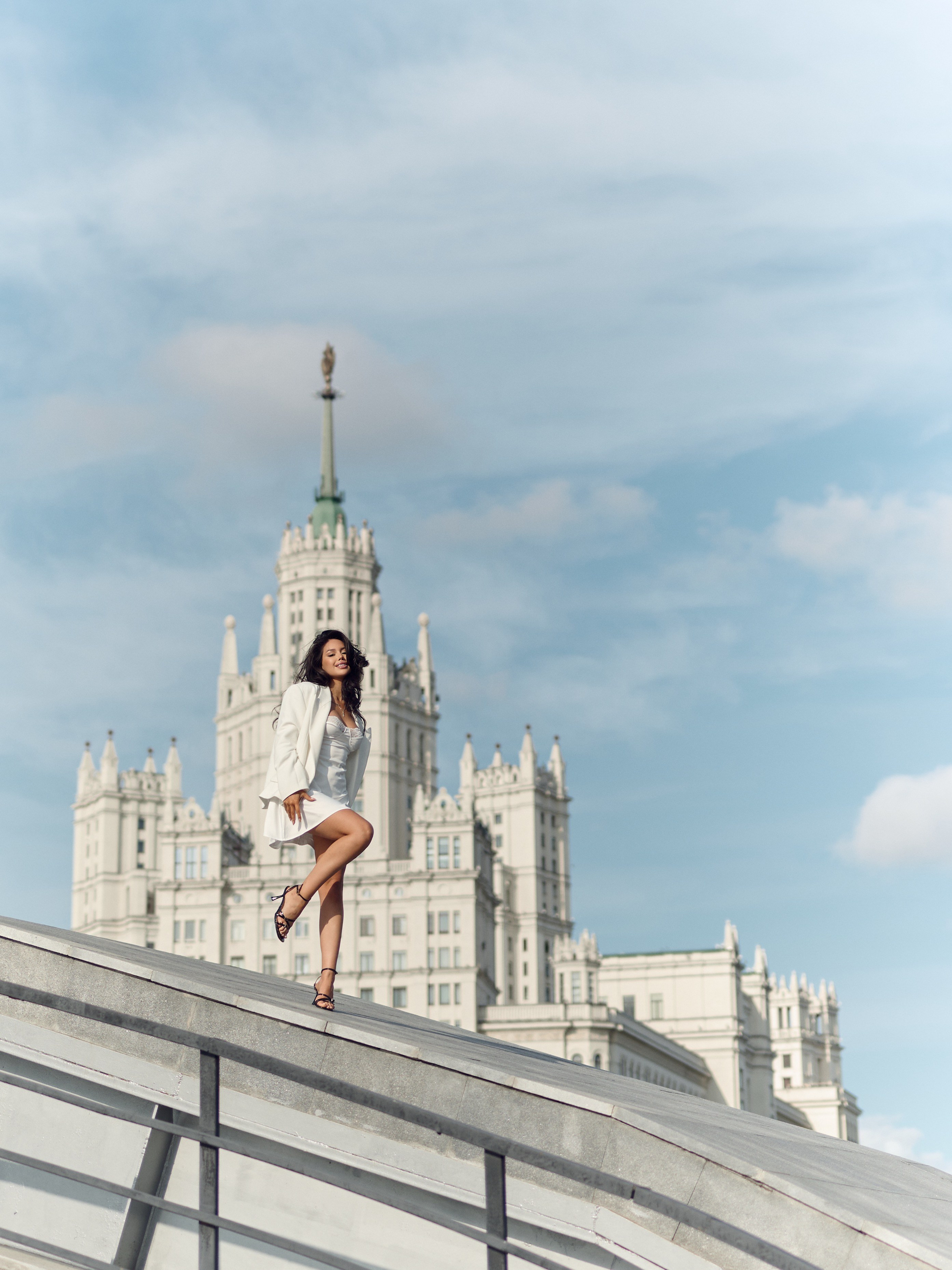 Индивидуальная женская фотосессия с искусственным светом