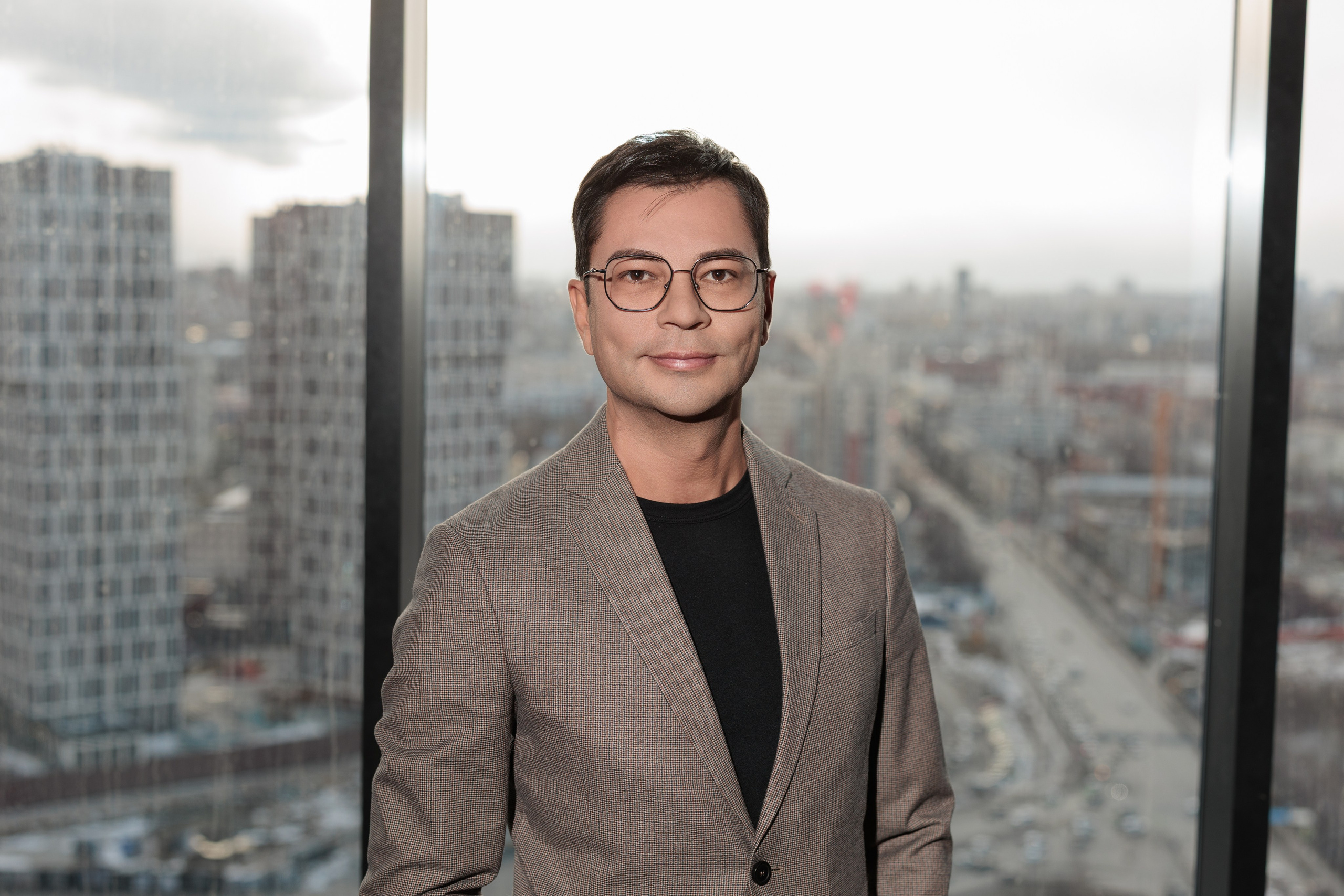 Альфа Босс — дегустация деловых идей. Контент для бизнеса в Екатеринбурге Полдень Медиа