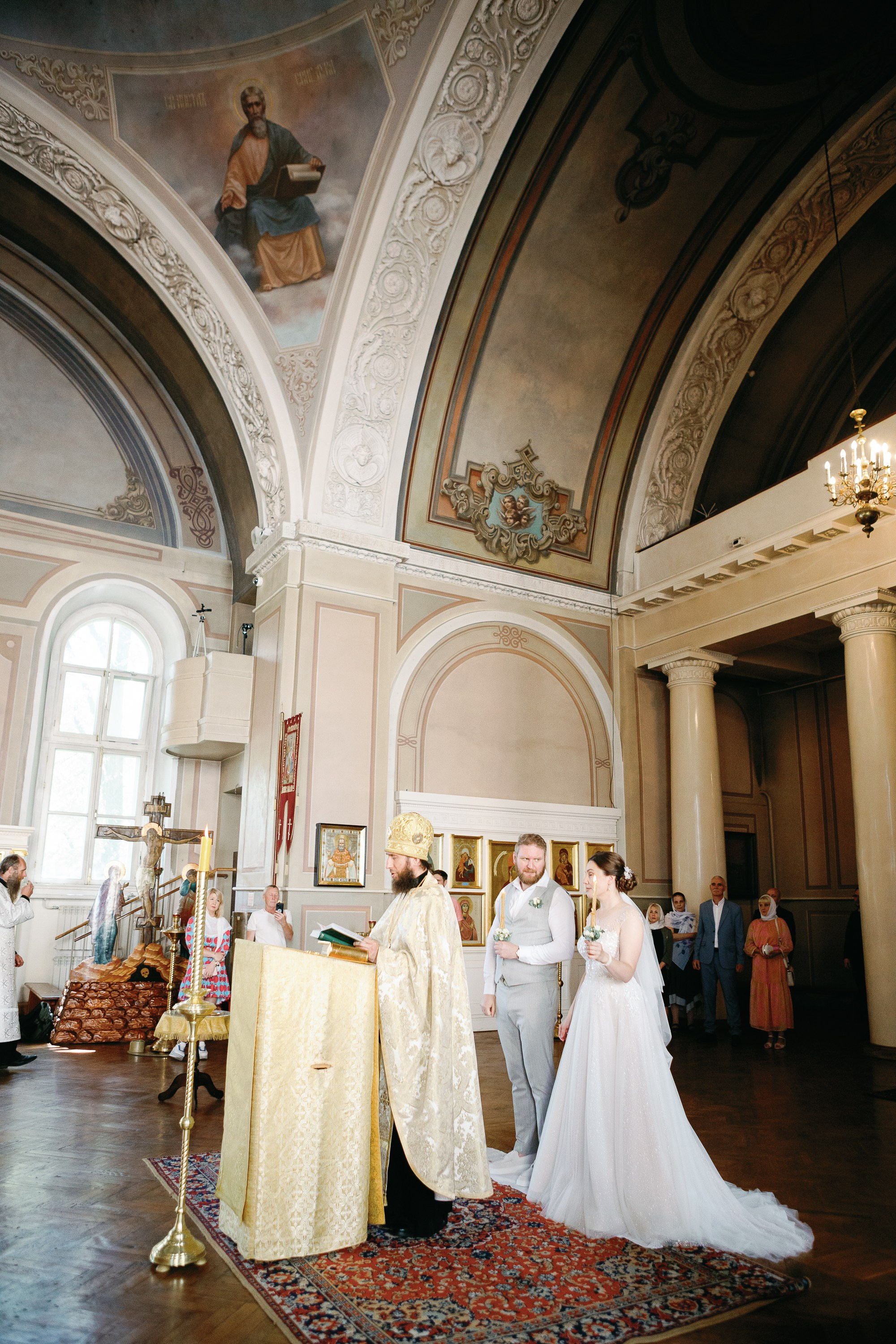 Татьянинский храм при МГУ. Вид внутри.