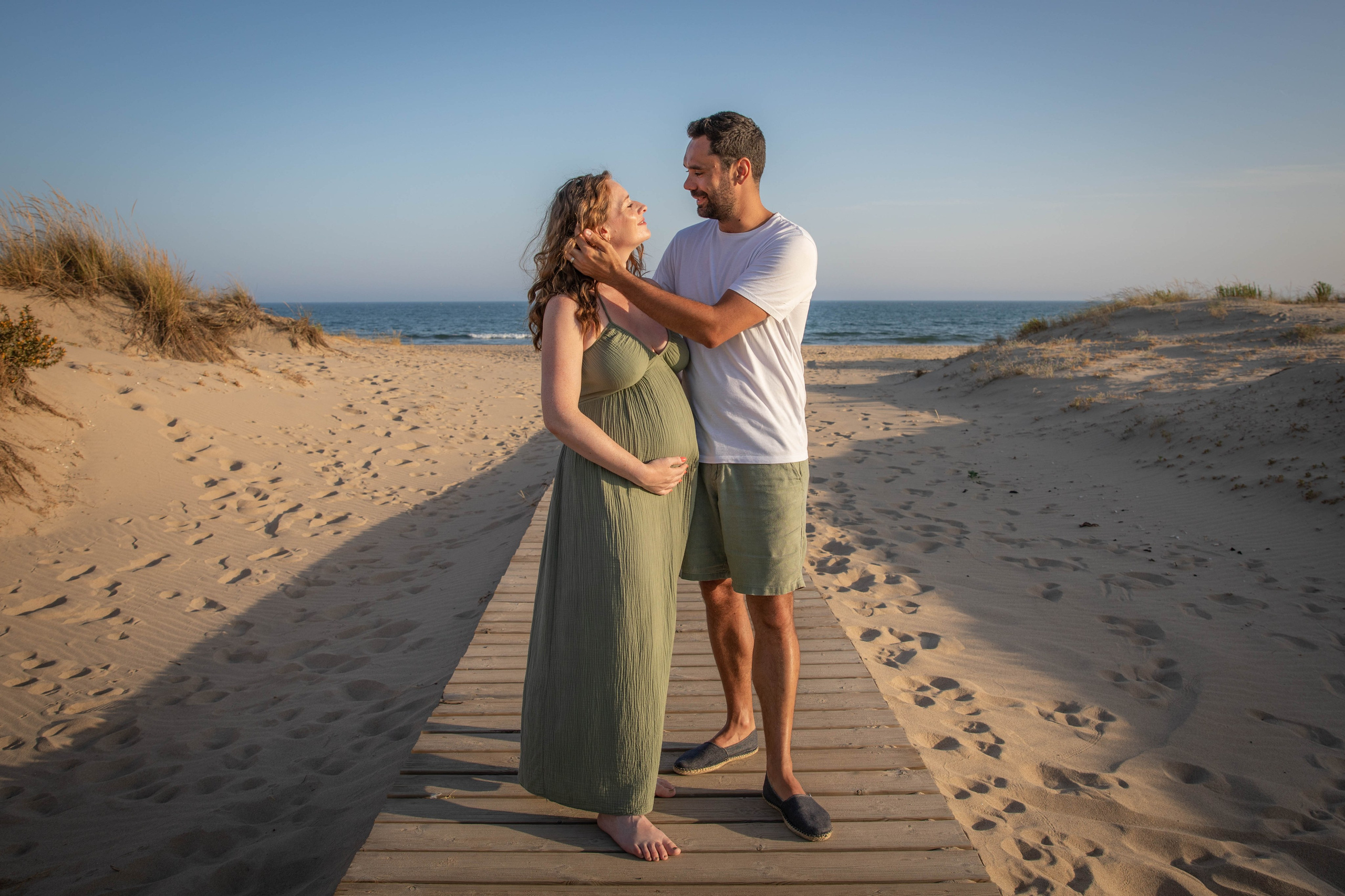 An Ocean of Love and Anticipation. Professional Photographer in Portugal. Oksana Lomnova