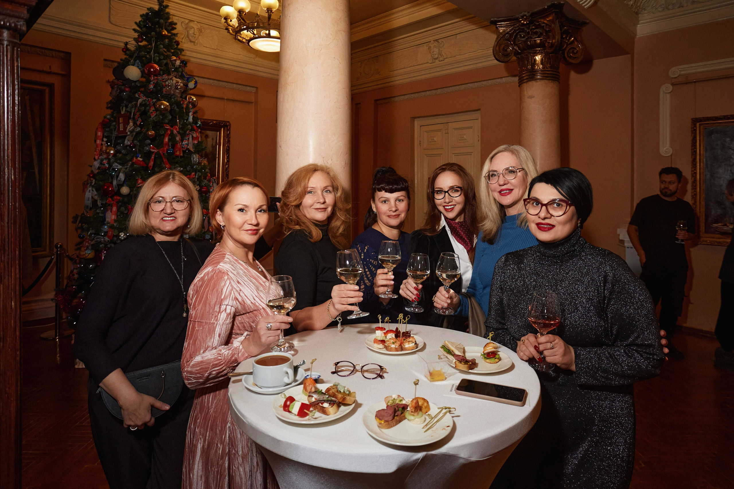 АРОМАТЫ АВАНГАРДА Закрытая презентация. DENISOV ART (фото, видео, дизайн) САМАРА