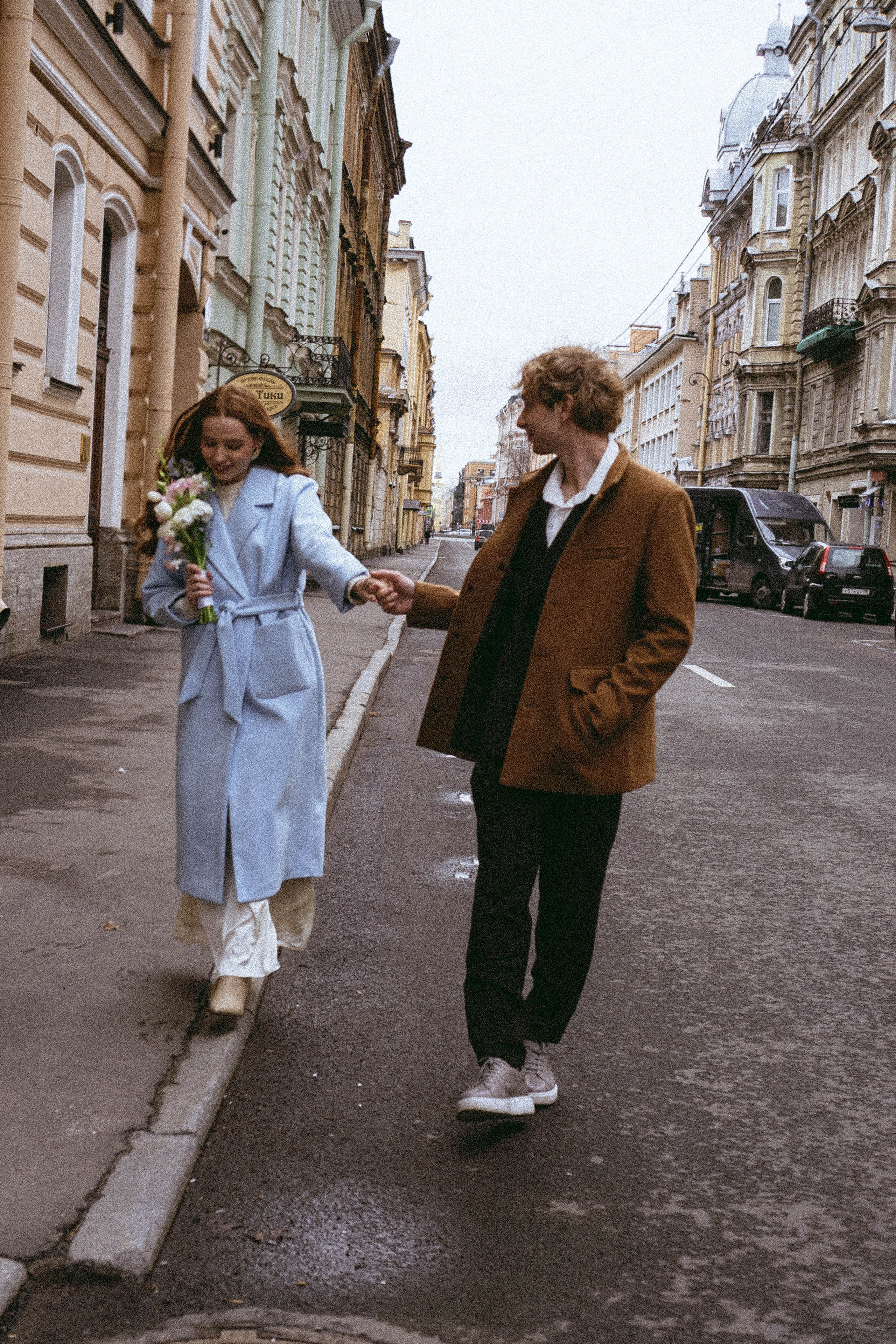 СВАДЕБНАЯ СЬЕМКА В ОТЕЛЕ. СБОРЫ ЖЕНИХА И НЕВЕСТЫ И ТАКЖЕ ТОР И ПОДГОТОВКА К ПРОГУЛКЕ И ПРОГУЛКА ПО ПЕТРОГРАДКЕ. Профессиональный фотограф, Санкт-Петербург — Виктория Богомолова