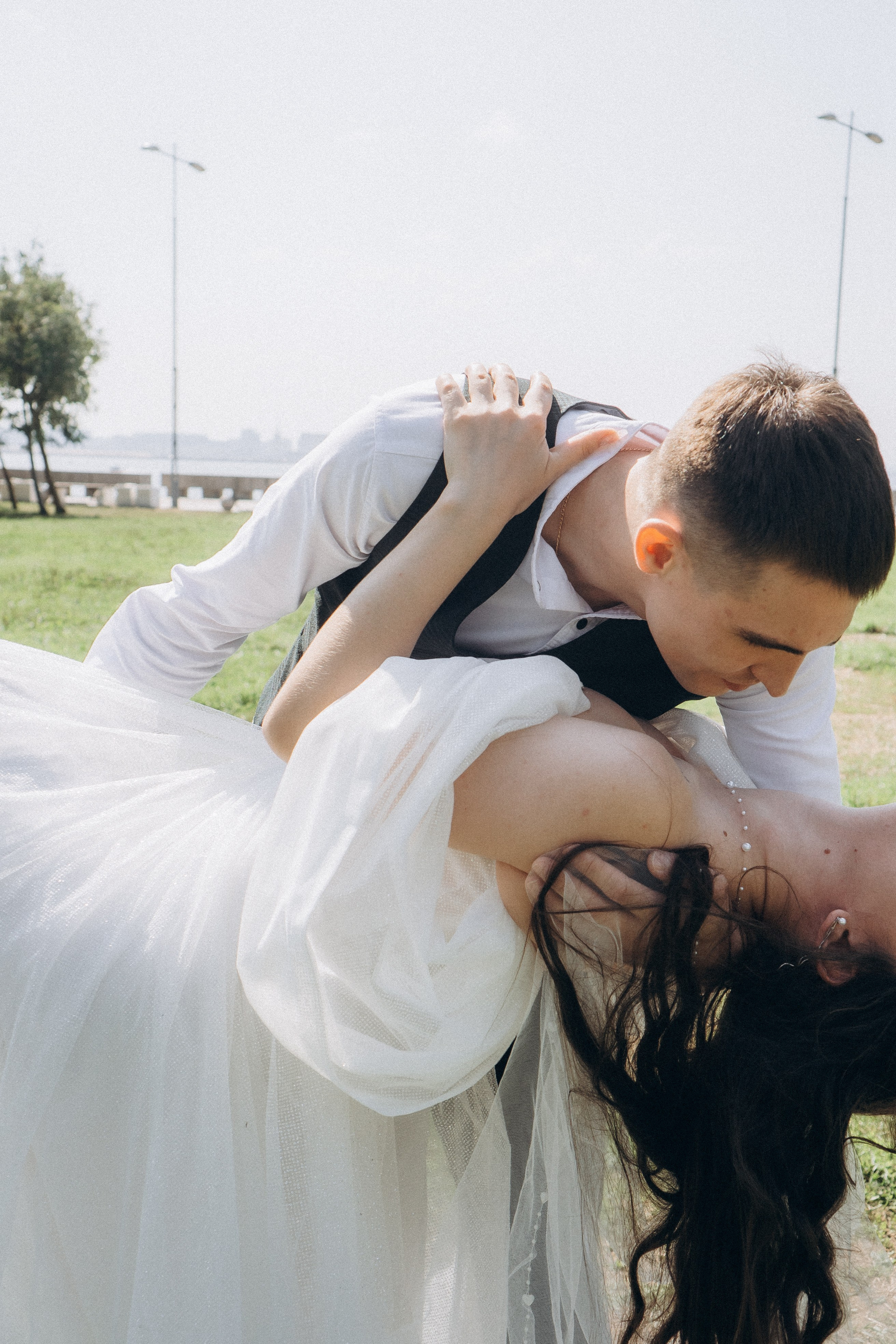 СВАДЕБНАЯ СЬЕМК В ПАРКЕ 300-ЛЕТИЯ. Профессиональный фотограф, Санкт-Петербург — Виктория Богомолова