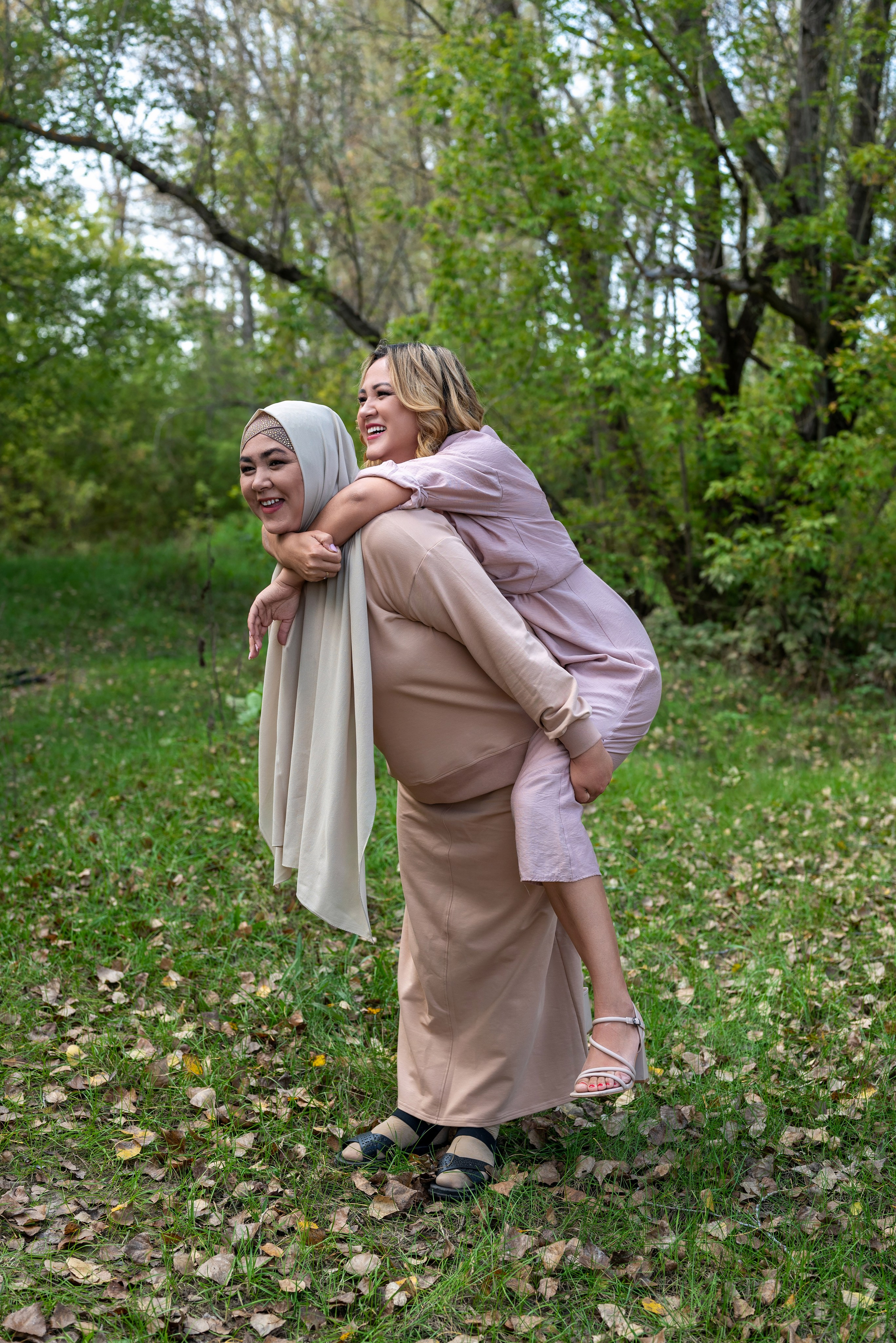 Закия и Закина. Фотограф в городе Салават