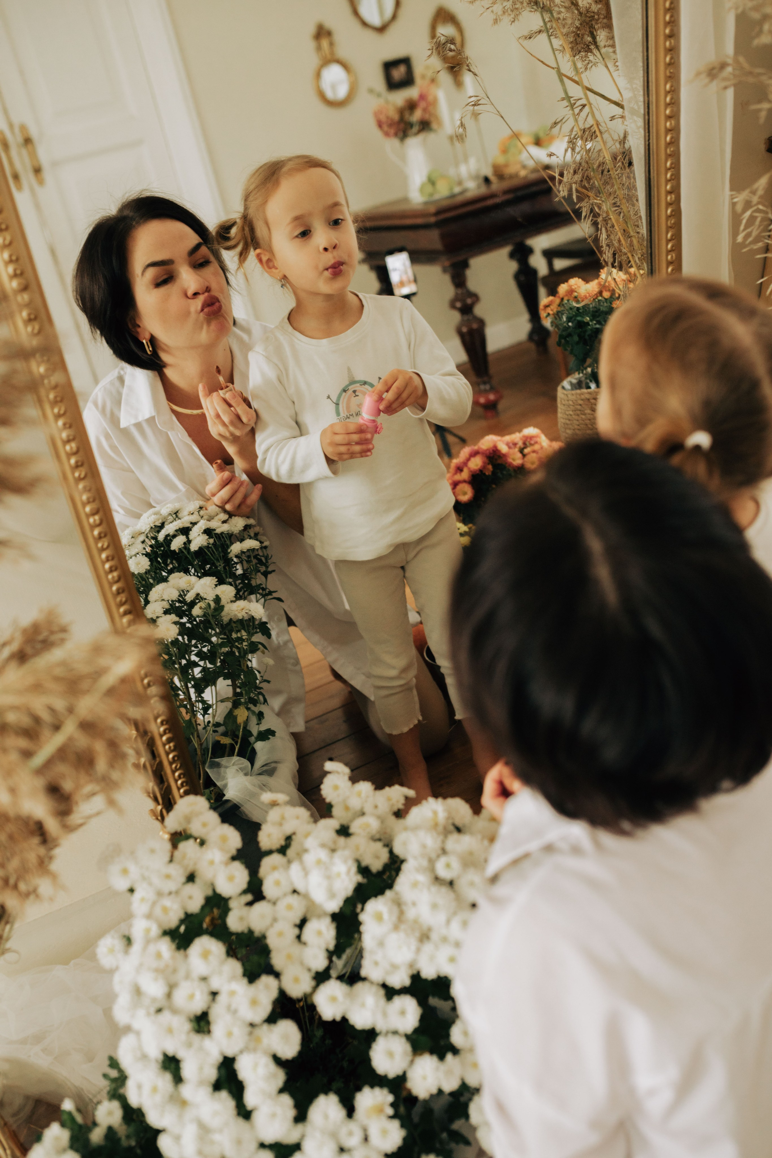 Алёна и Таисия. Фотограф Стилист Тюмень Вера Хайруллина