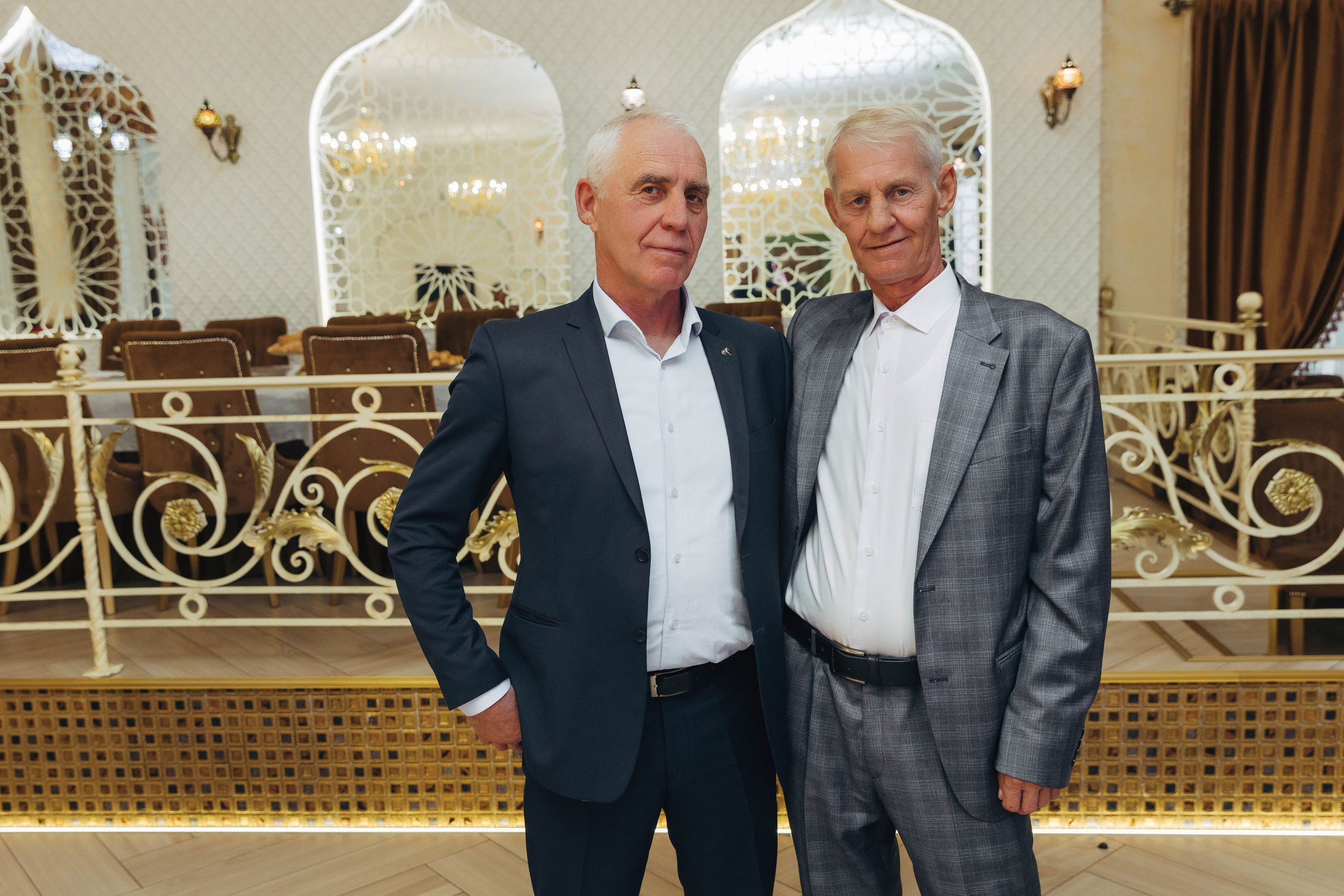 60 лет. Я Аракчеева Менслу — семейный и свадебный фотограф в Астрахани