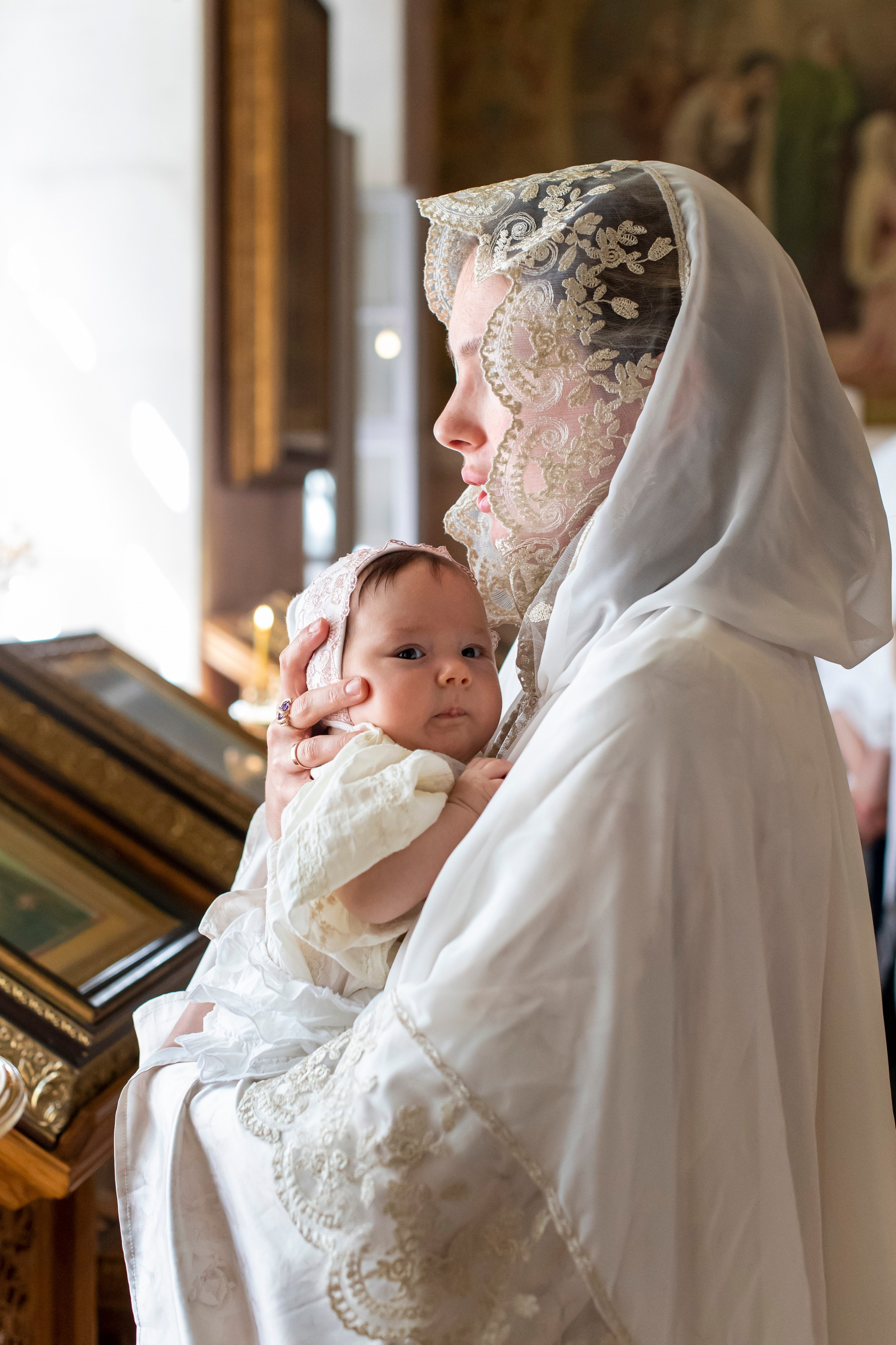 Крещение Елизаветы в Храме Климента Папы Римского. Свадебный и семейный фотограф в Москве Ирина Гончарова