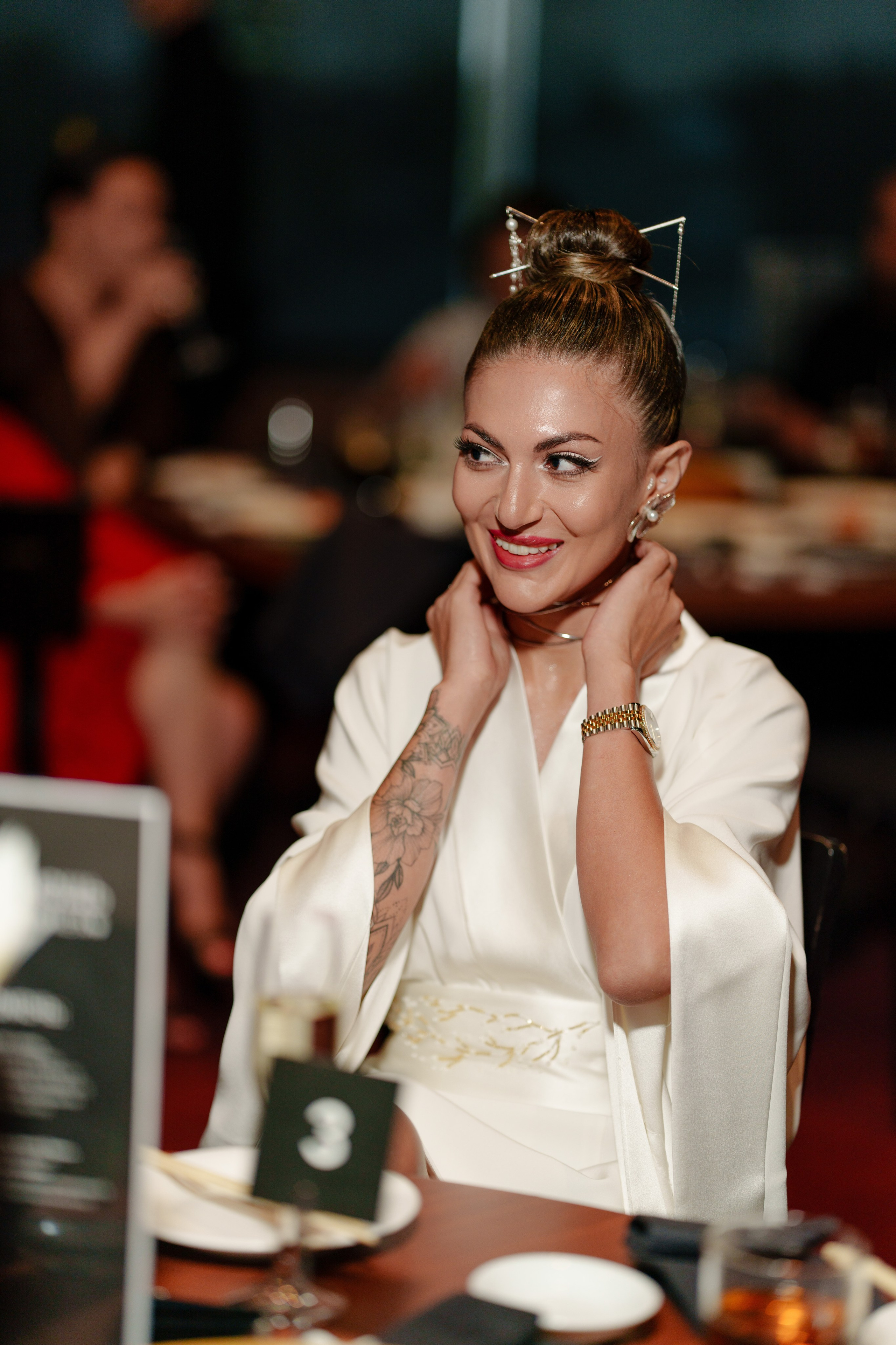 Репортажный фотограф на день рождения в ресторане KAI. Репортажный фотограф Москва Сергей Дружинин