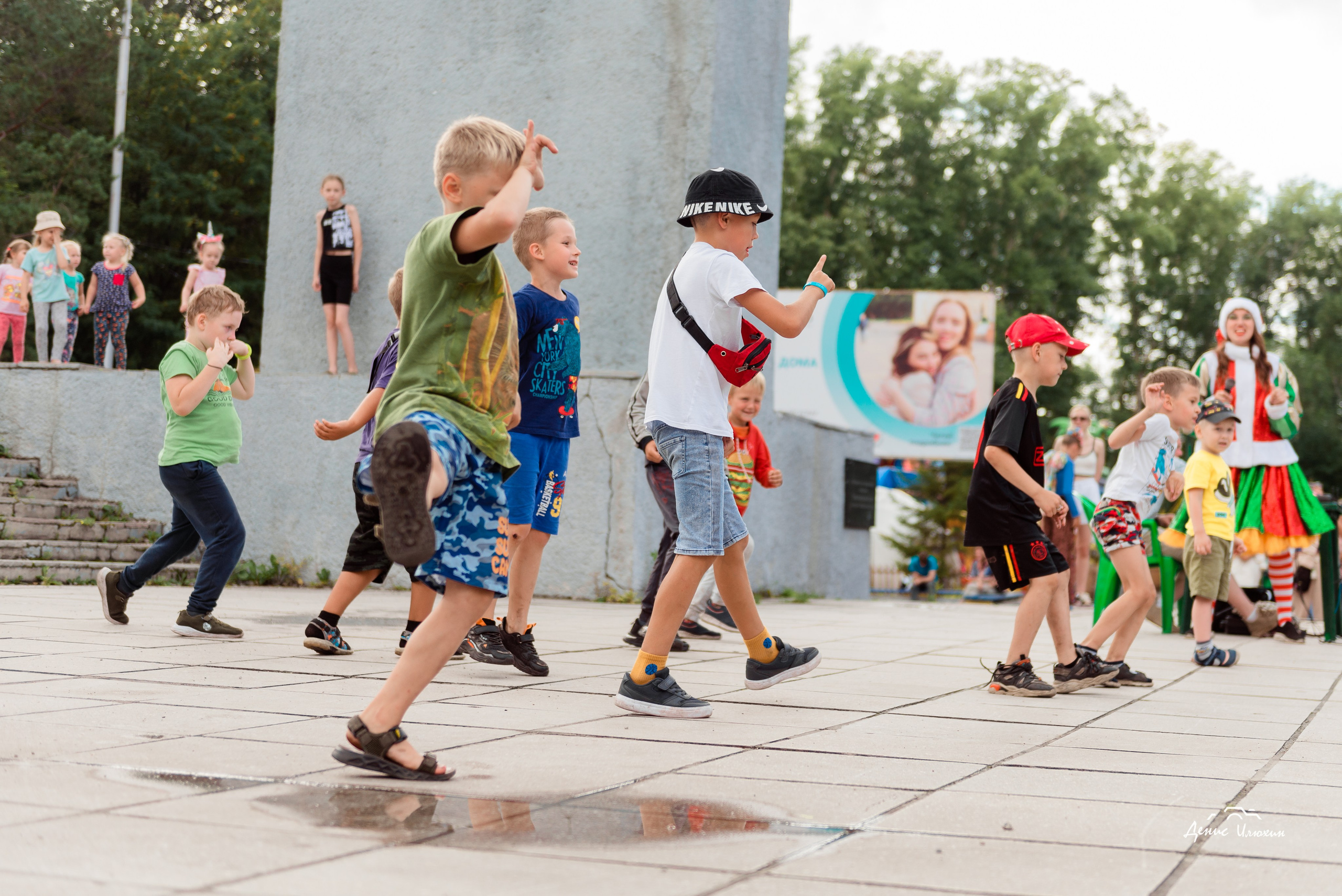 Краски Холи в Комсомольском Парке 2023. Детский фотограф, семейный фотограф и репортажи в Кемерово