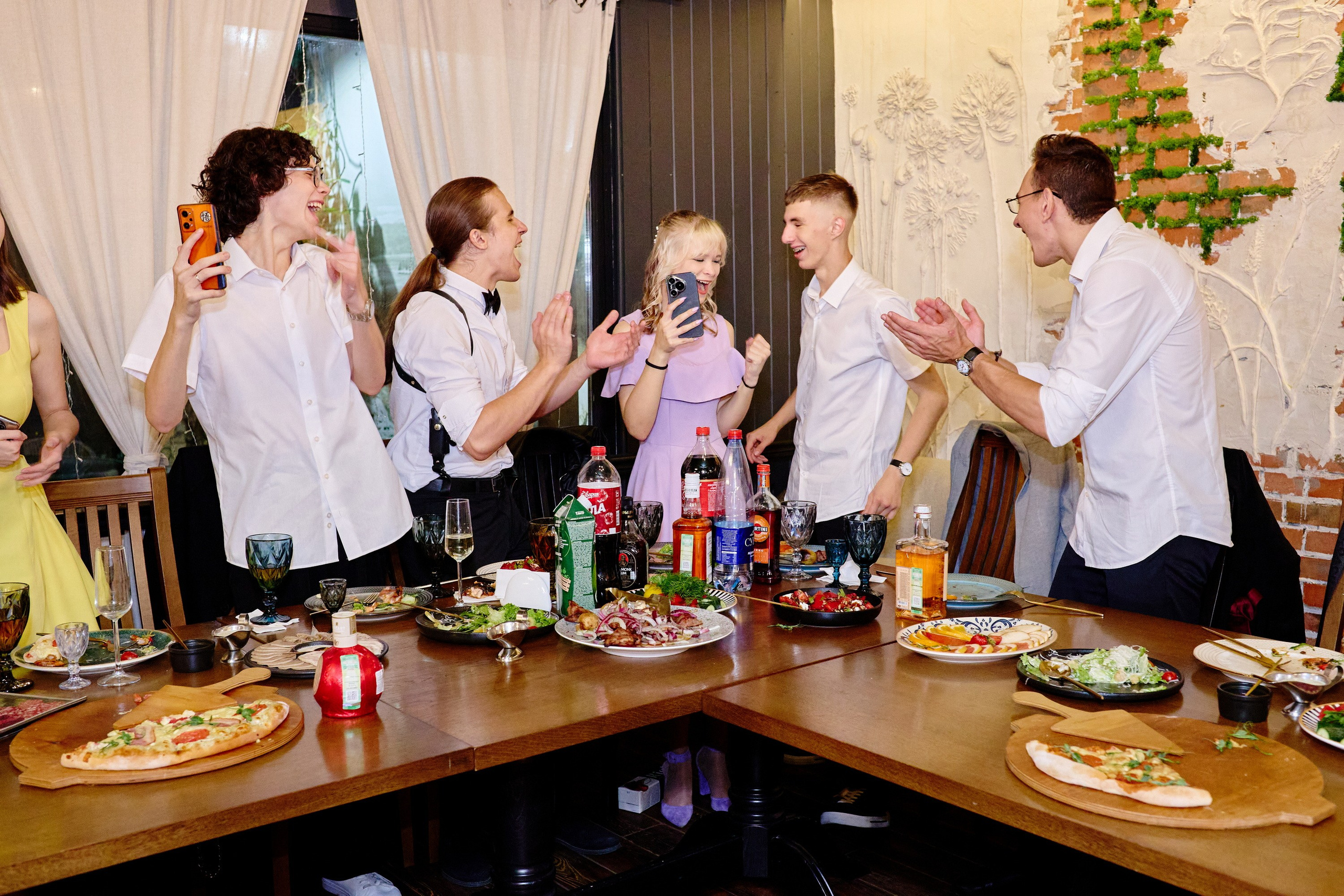 Выпускной 35 Сош. Фотограф Выпускные альбомы Таганрог Сергей Коробченко