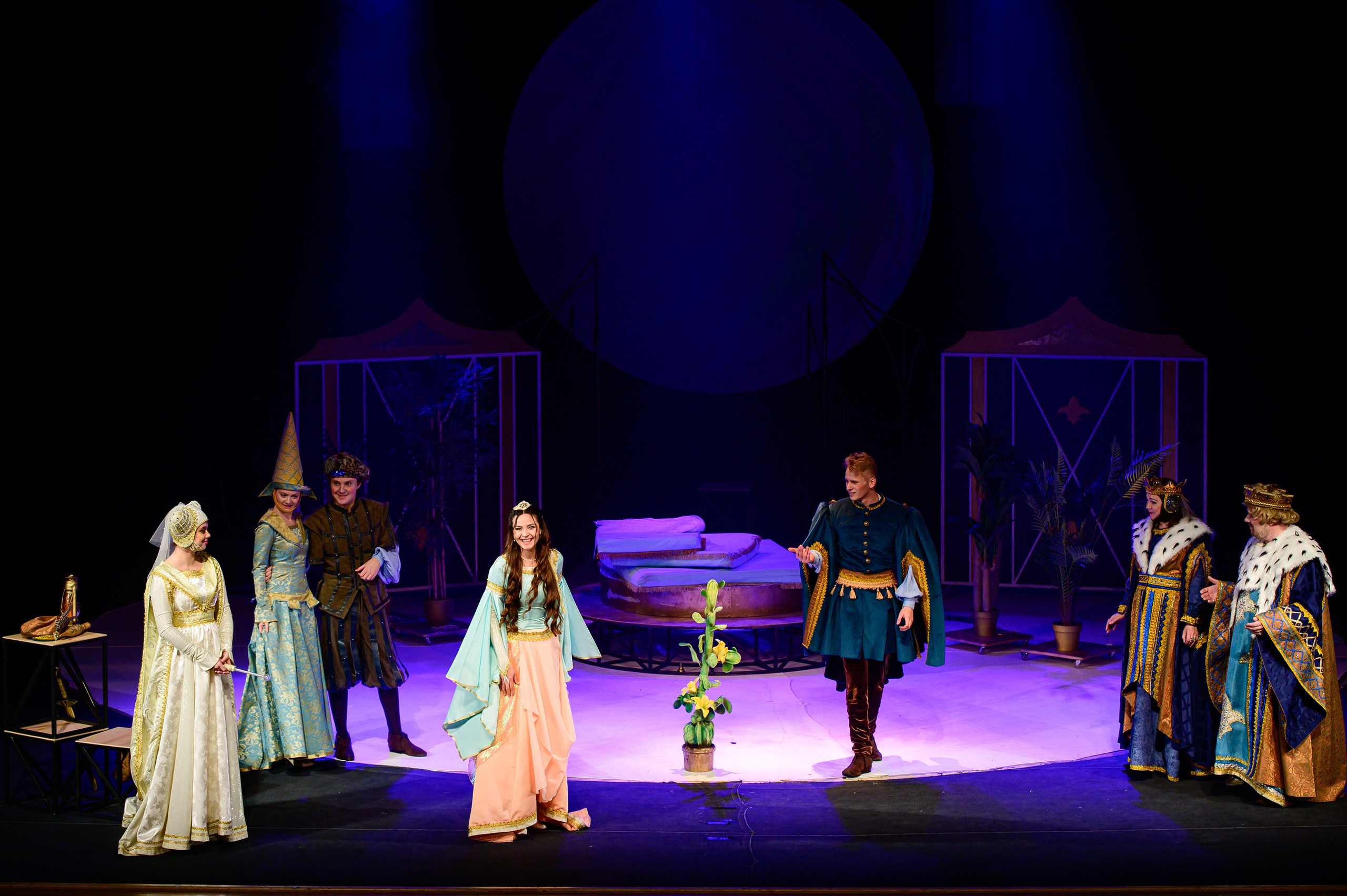 Детский спектакль @bgm_teatr «Спящая красавица ". Фотоуслуги, услуги фотографа, фотографирование важных событий