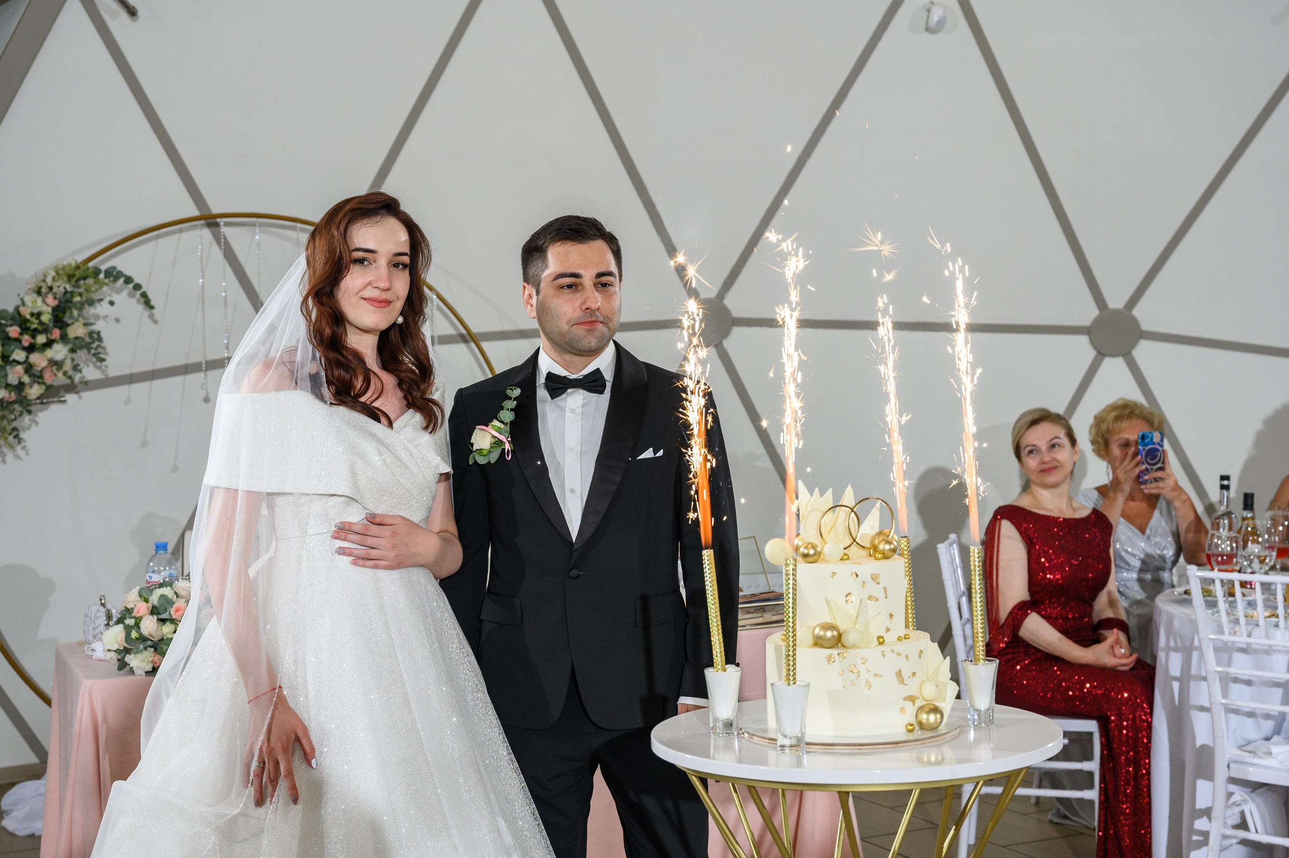 Свадебная фотосессия парк-отель Петрухино-клуб. Свадебный фотограф Москва Юрий Кульман