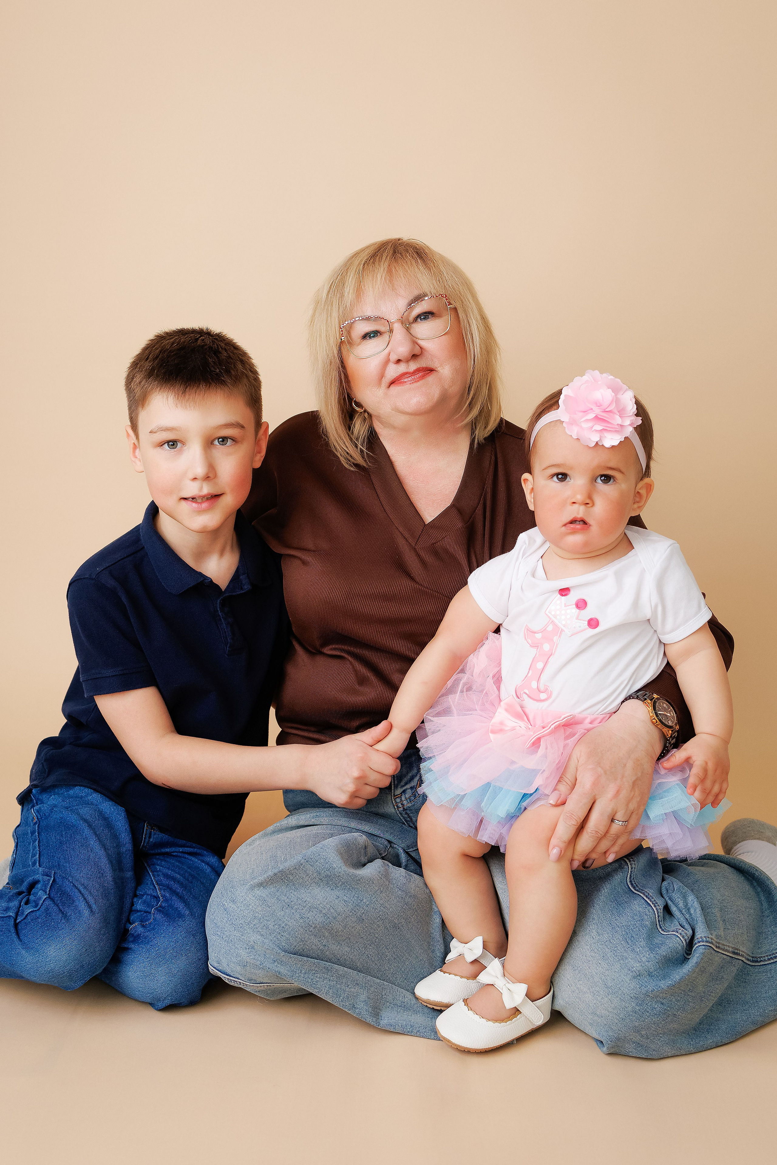 Полине 1 годик. Фотограф новорожденный малышей Новосибирск