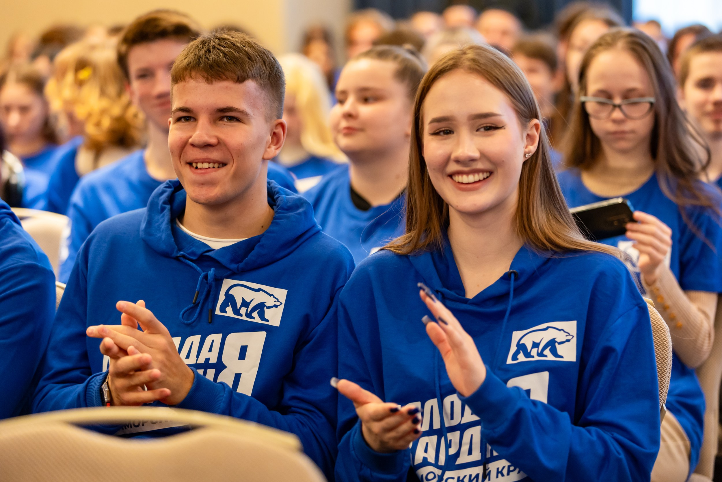День рождения Молодой Гвардии. Репортажный и студийный фотограф во Владивостоке Дударева Софья